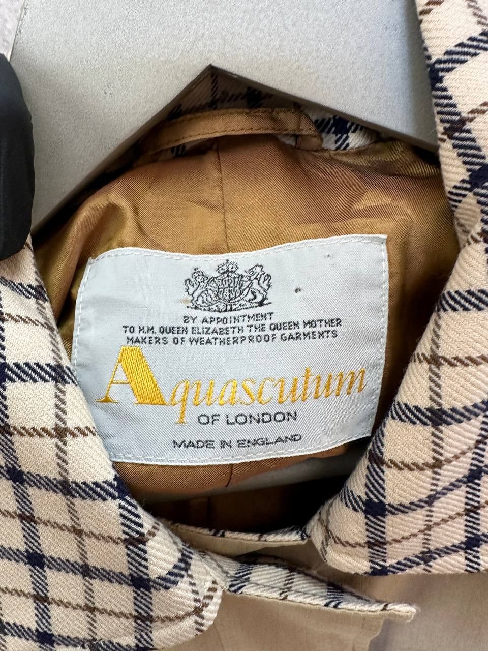 Aquascutum Aquascutum of London Trench Coat Vintage Beige Check Lining Size US L / EU 52-54 / 3 - 12 Thumbnail