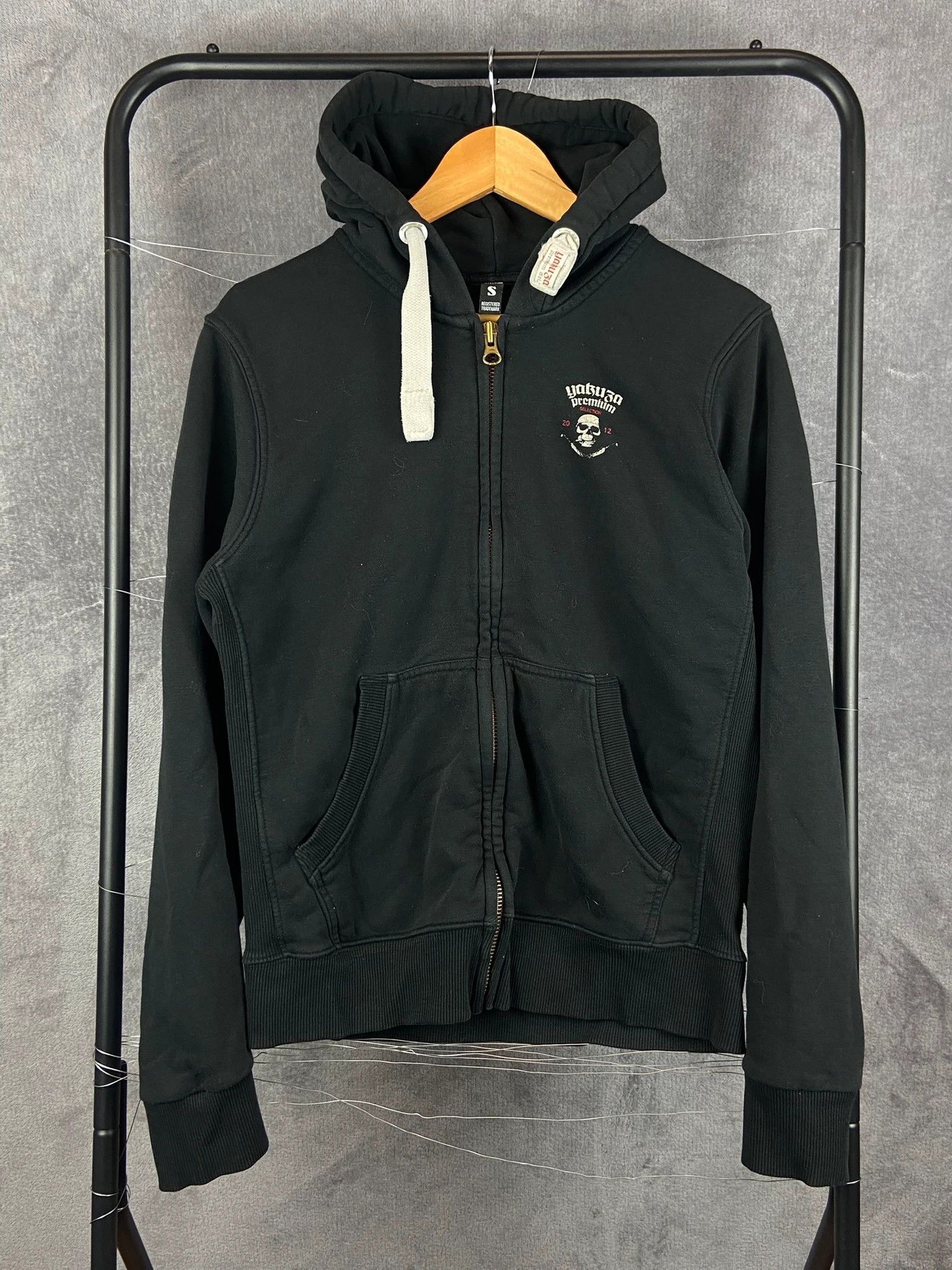 Vintage Yakuza Premium Hoodie – Graphic Back Print, S Size US S / EU 44-46 / 1 - 4 Thumbnail
