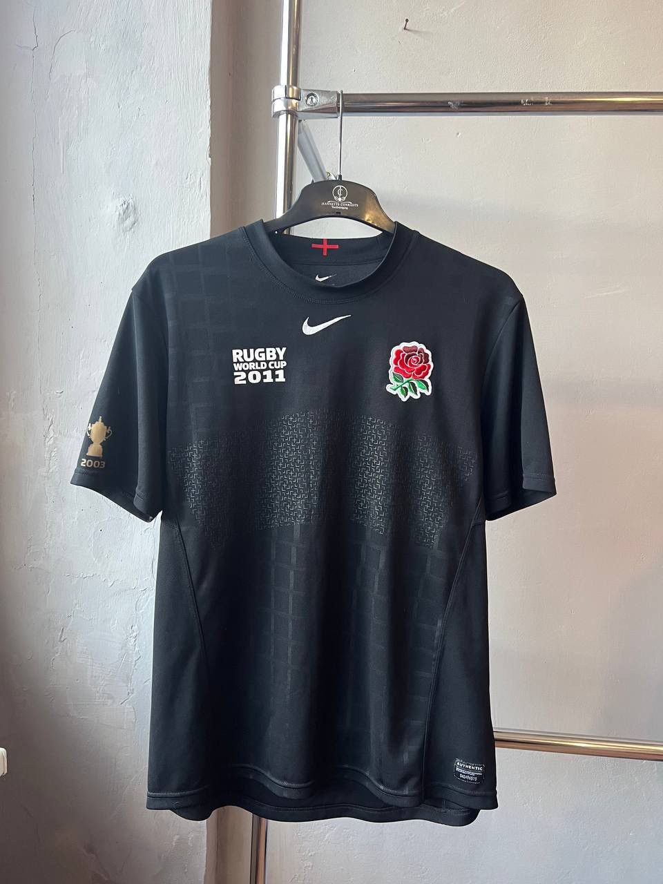 Nike 2011 ENGLAND TEAM WORLD CUP AWAY RUGBY NIKE JERSEY SHIRT L Size US L / EU 52-54 / 3 - 2 Thumbnail