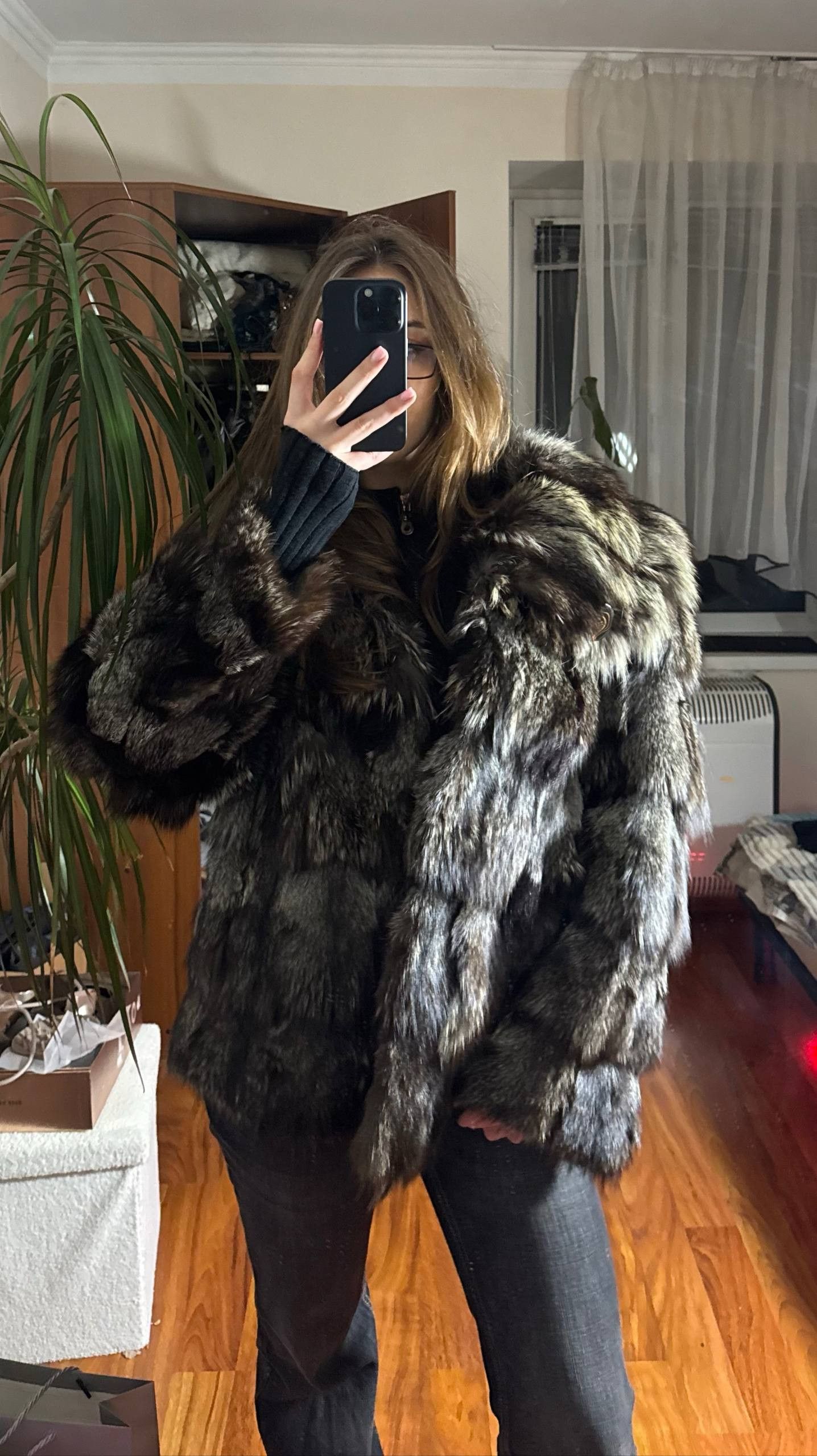 Other REAL BLACK SILVER FOX FUR COAT JACKET VINTAGE Size US M / EU 48-50 / 2 - 9 Thumbnail