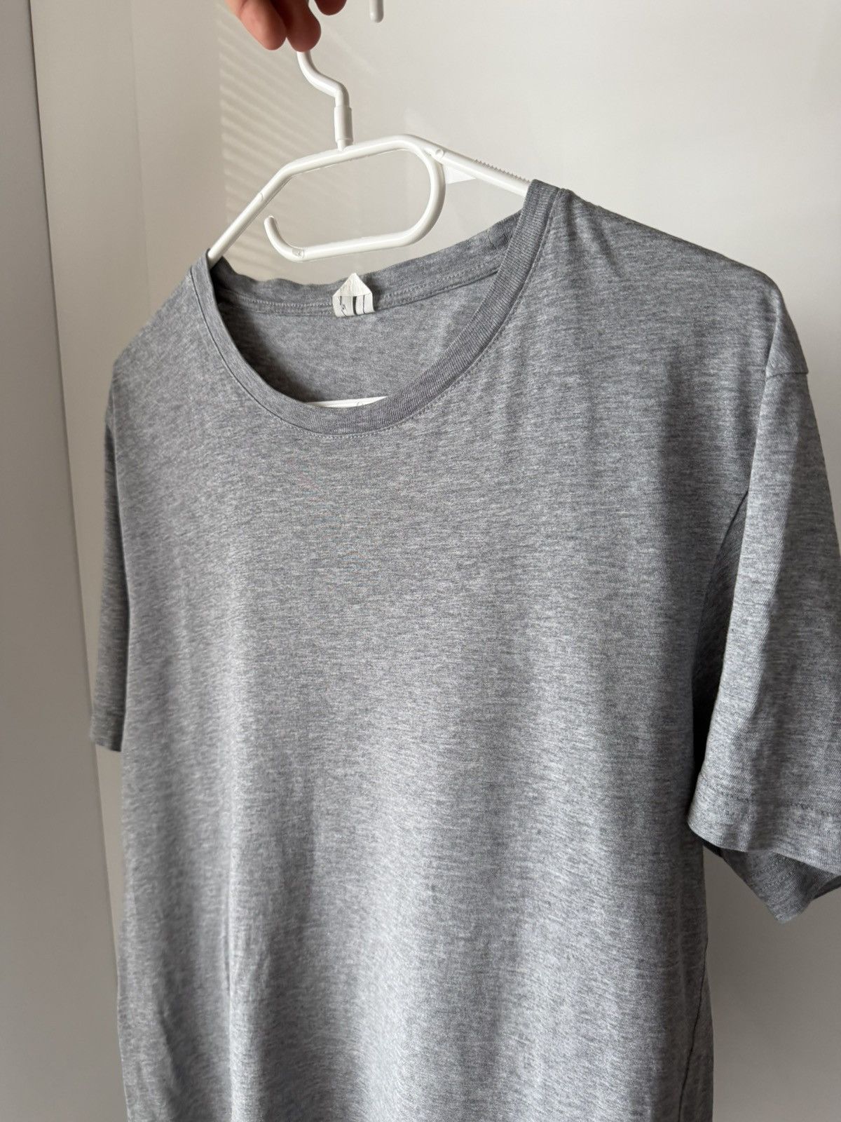 Arket Arket Basic Gray Premium T-Shirt Size US M / EU 48-50 / 2 - 6 Thumbnail