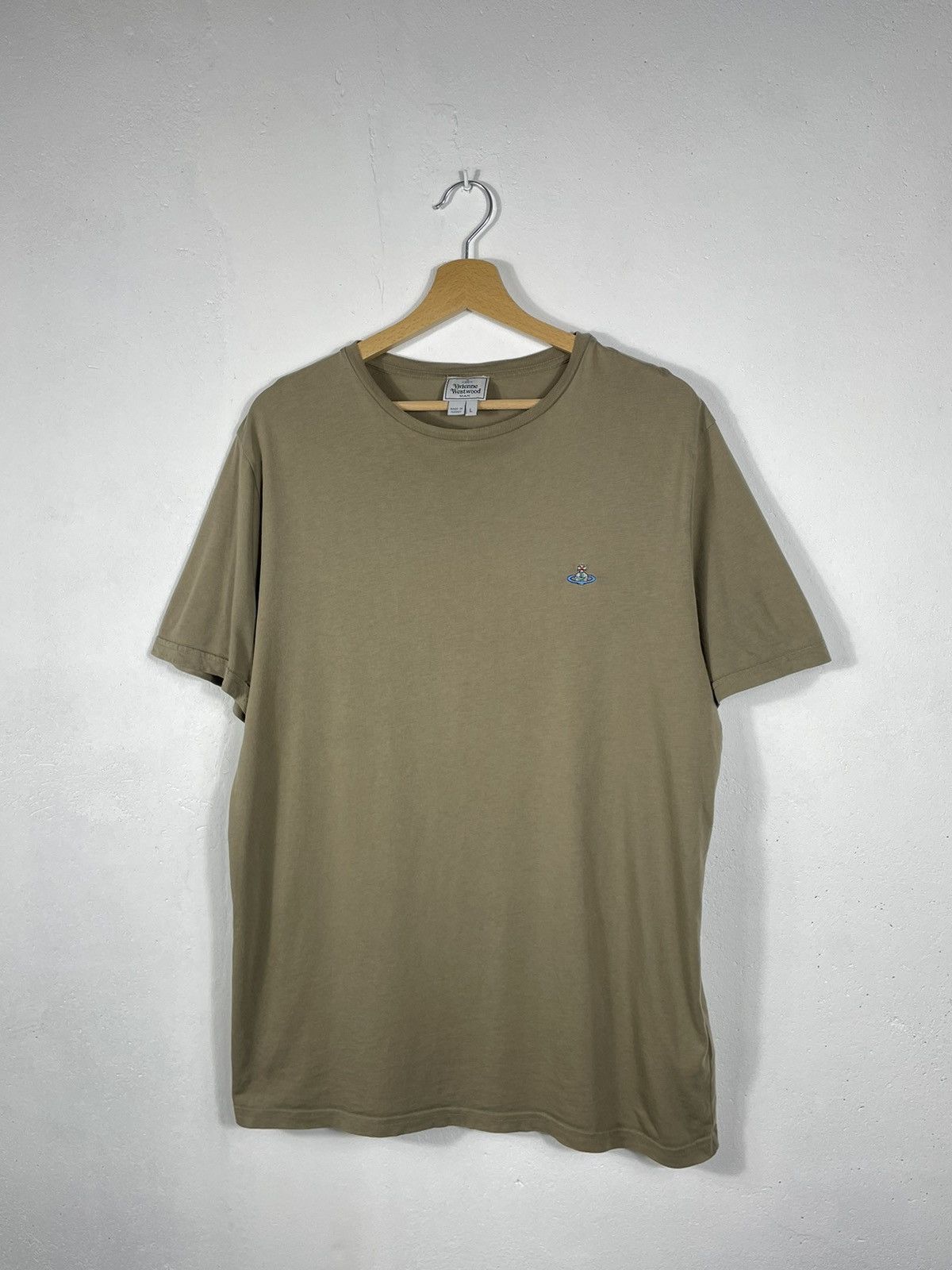 Vintage × Vivienne Westwood Vivienne Westwood Khaki T Short Tee Mini Logo Orb Size US L / EU 52-54 / 3 - 3 Thumbnail