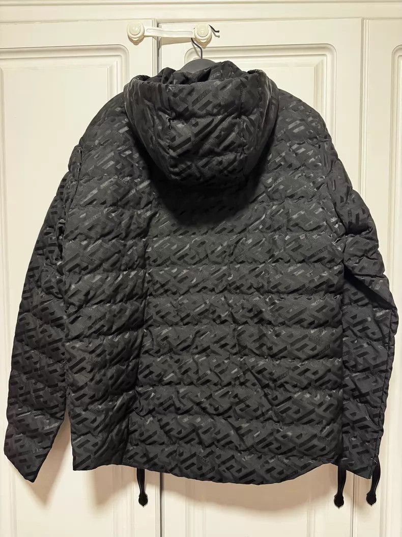 Versace Versace Hooded down jacket with a full logo Size M / US 6-8 / IT 42-44 - 2 Thumbnail