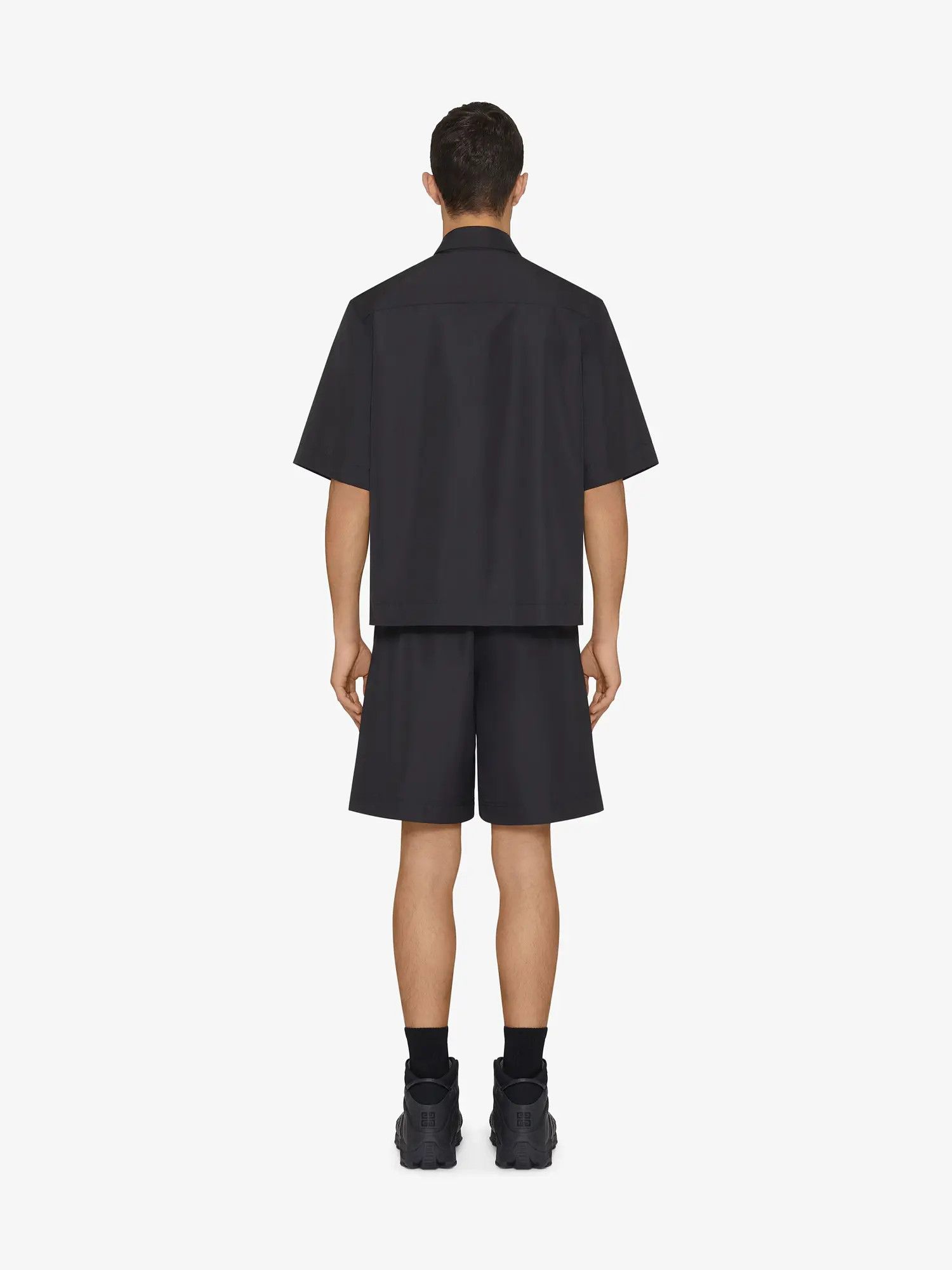 Givenchy o1w1db10426 Casual Zipped Shirt in Black Size US S / EU 44-46 / 1 - 4 Thumbnail