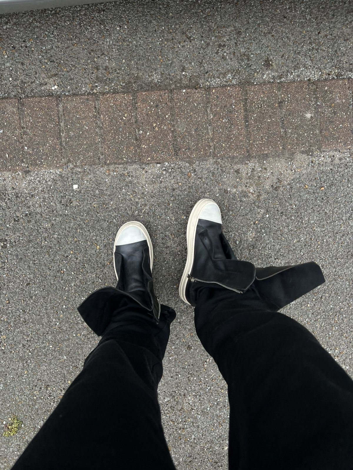 Rick Owens Rick owens laceless ramones Size US 8 / EU 41 - 12 Thumbnail