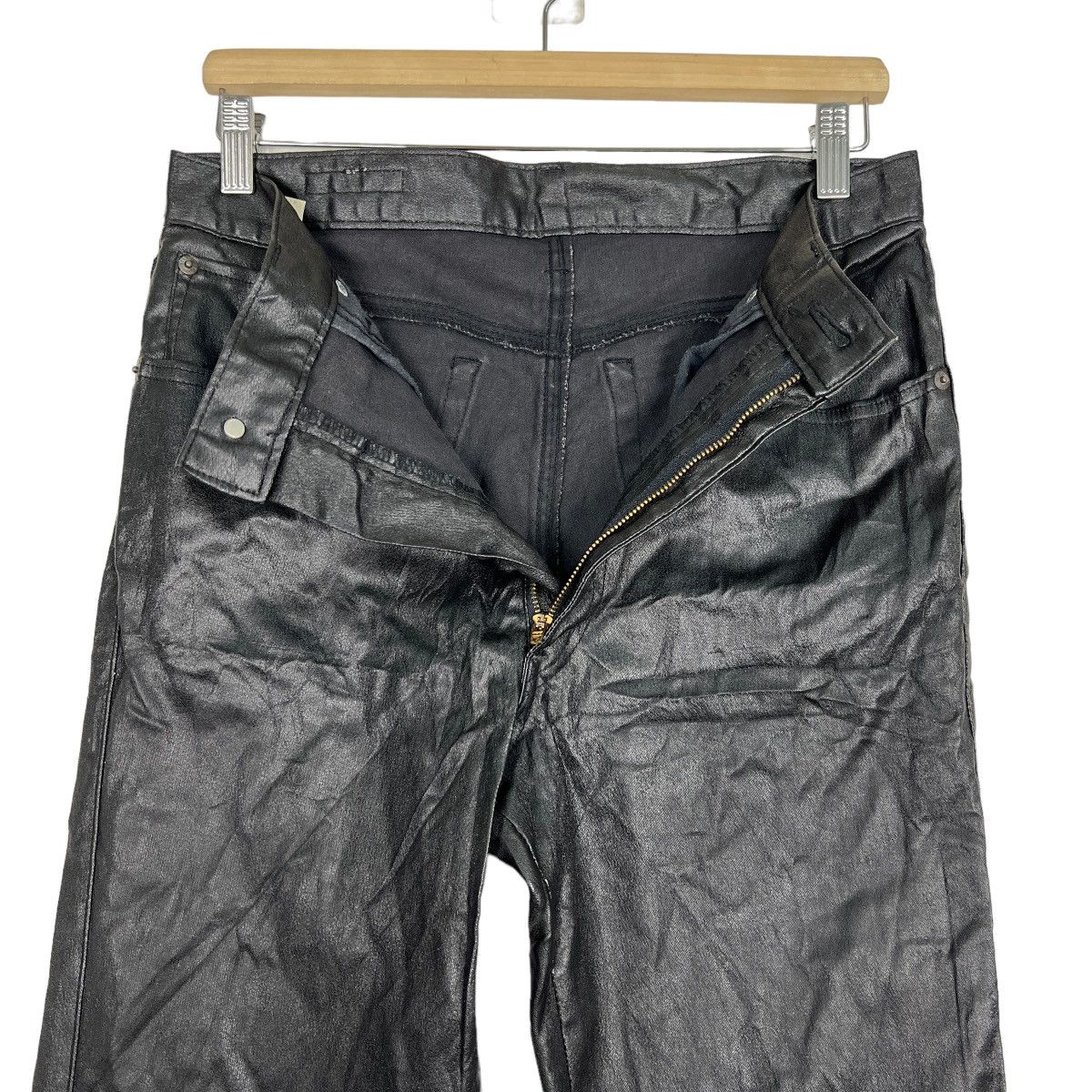 Blue Blue Japan 🔥 BLUE WAY COATED JEANS MADE IN JAPAN Size US 32 / EU 48 - 11 Thumbnail