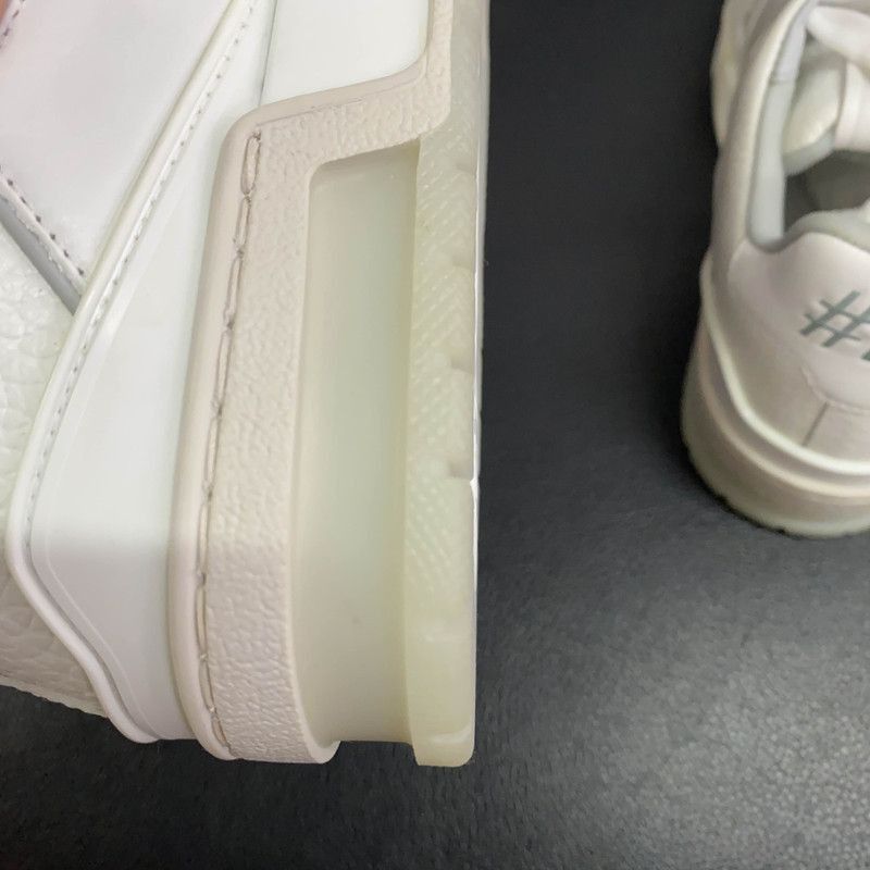 Louis Vuitton Louis Vuitton Leather Embossed Low-Top Trainers Size US 10 / EU 43 - 7 Thumbnail