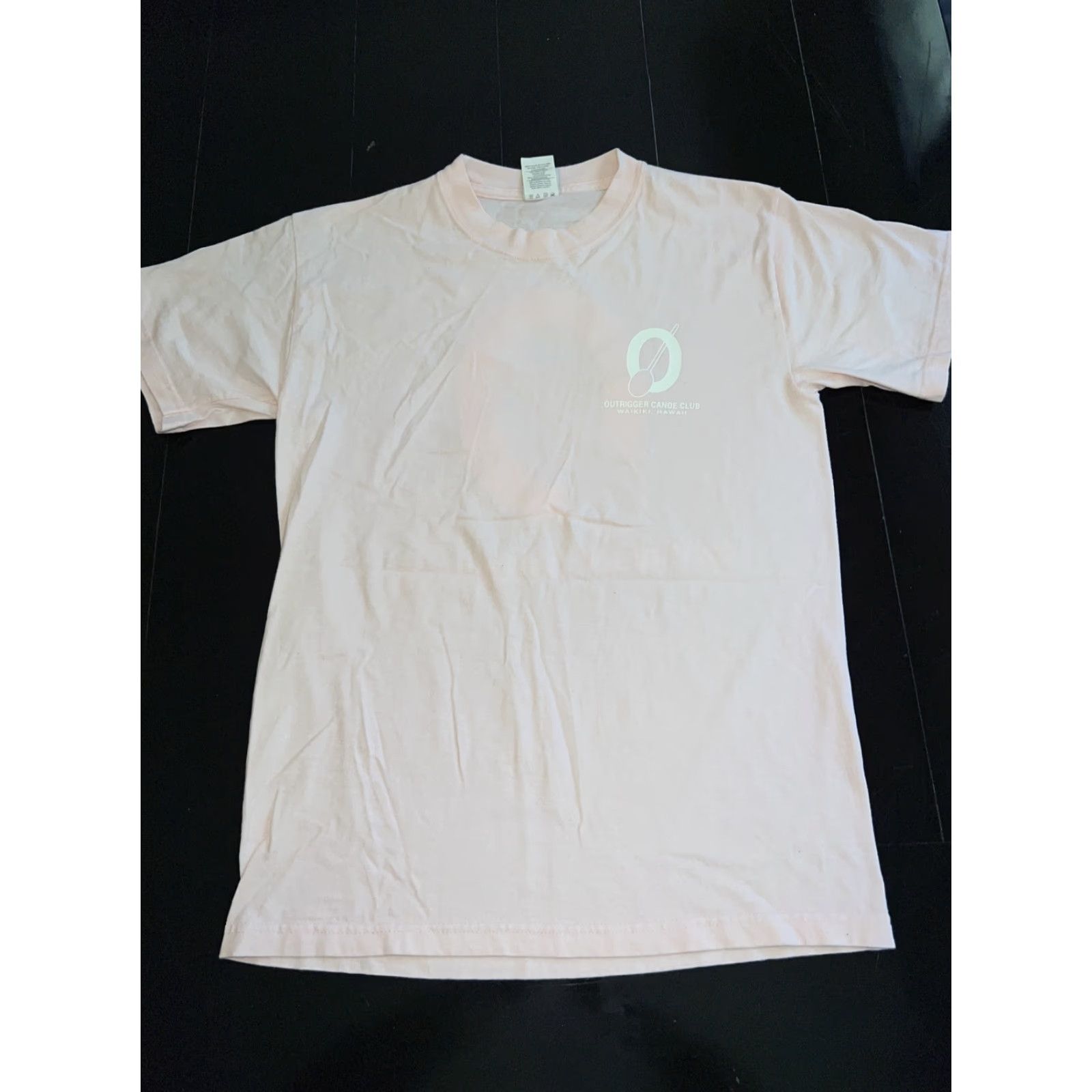 Pinko VINTAGE Beefy T Outrigger Canoe Club Waikiki Hawaii Shirt Unisex Adult S Pink Surfer Surf Hawaii Tee 90s? Size US S / EU 44-46 / 1 - 4 Thumbnail