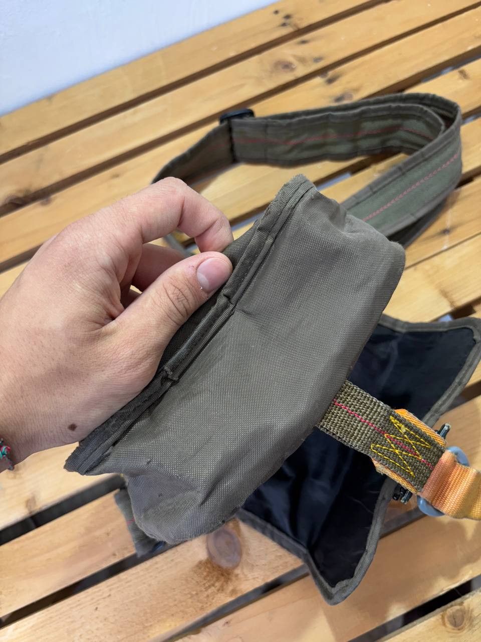 Japanese Brand Vintage Diesel style Y2K Avant Garde Distressed sling Bag Size ONE SIZE - 10 Thumbnail