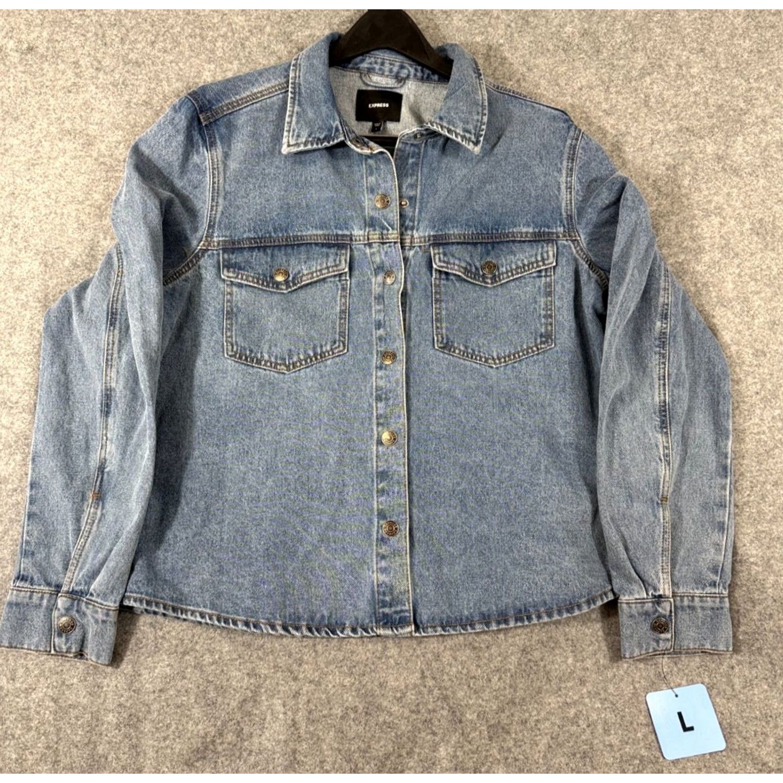 Express Express Denim Jacket Womens L Blue Snap Front Pockets NWOT Jacket Size L / US 10 / IT 46 - 2 Thumbnail
