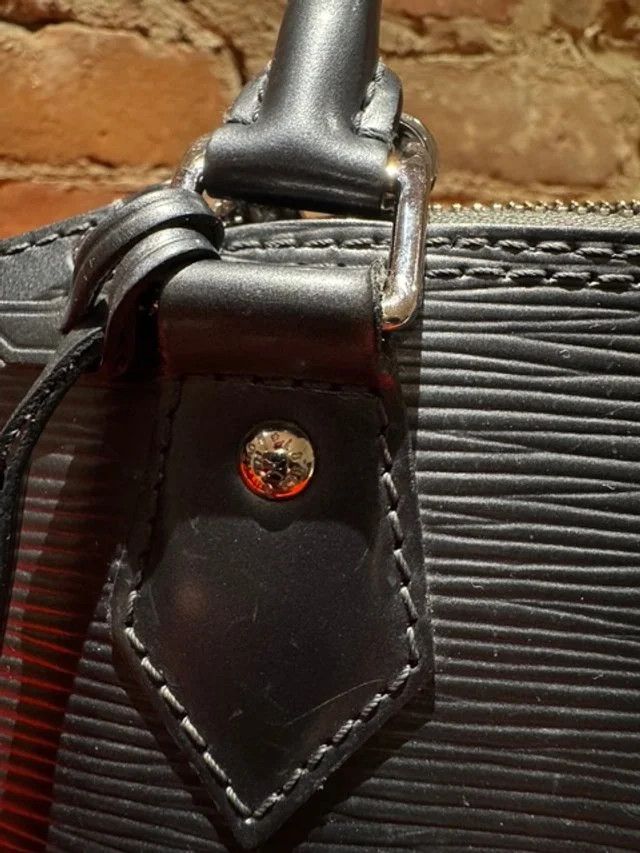 Louis Vuitton Louis Vuitton Alma BB – Épi Leather “Gunmetal” (2015) Size ONE SIZE - 10 Thumbnail