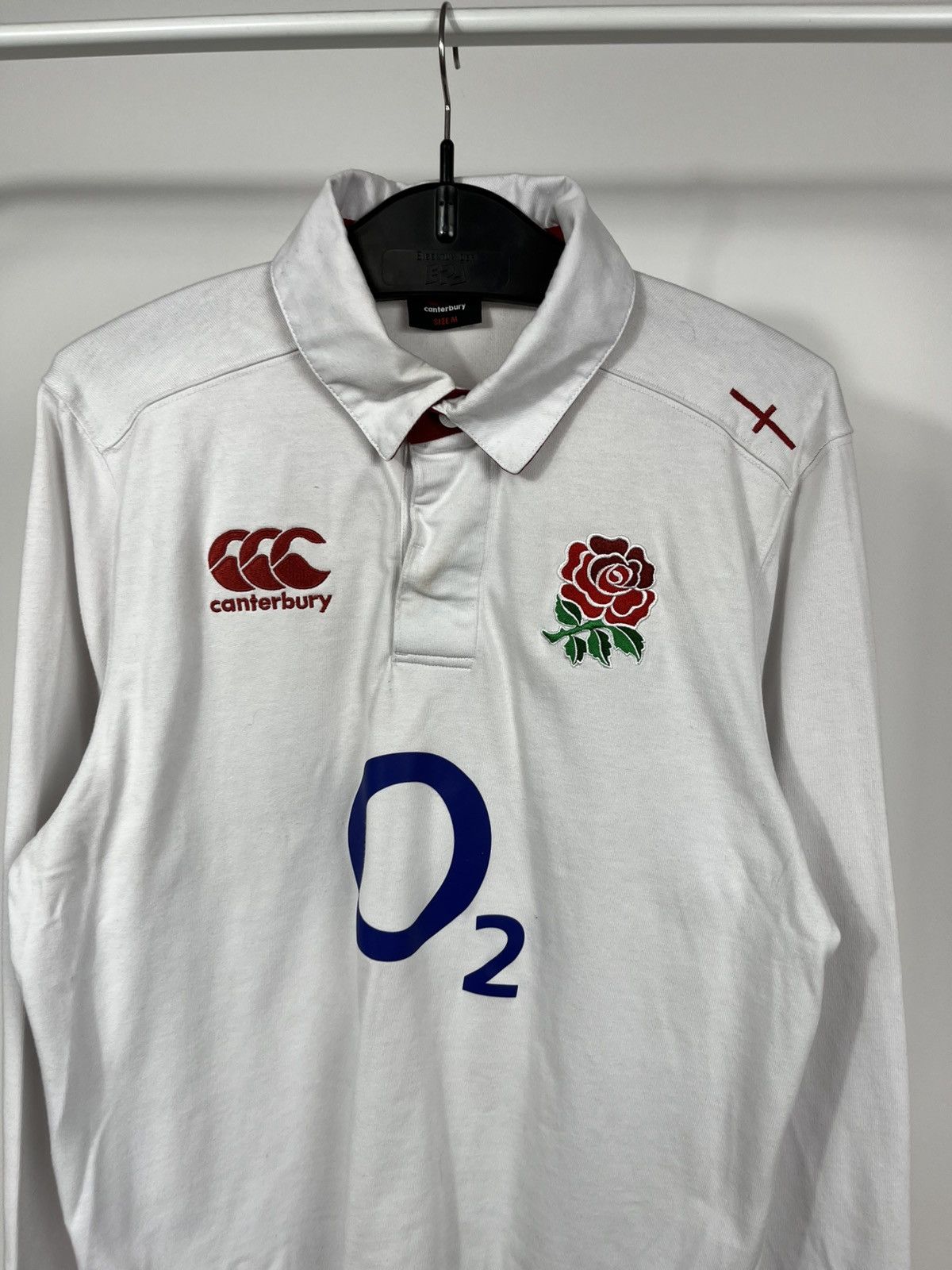 Canterbury of New Zealand England Rugby Canterbury O2 Long Sleeve Rugby Jersey Size M Size US M / EU 48-50 / 2 - 3 Thumbnail