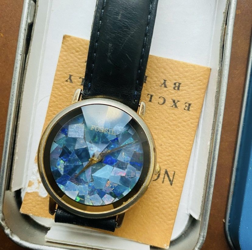 Fossil 1980’s SHATTERED FOSSIL ABALONE WATCH Size ONE SIZE - 2 Thumbnail
