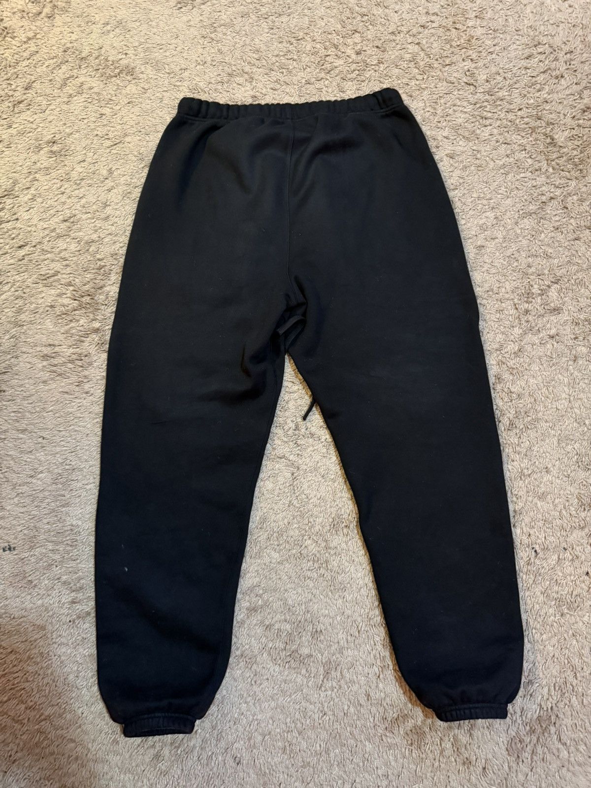 Essentials Fear of God Essentials Sweatpants ‘Black’ Size US 32 / EU 48 - 2 Thumbnail