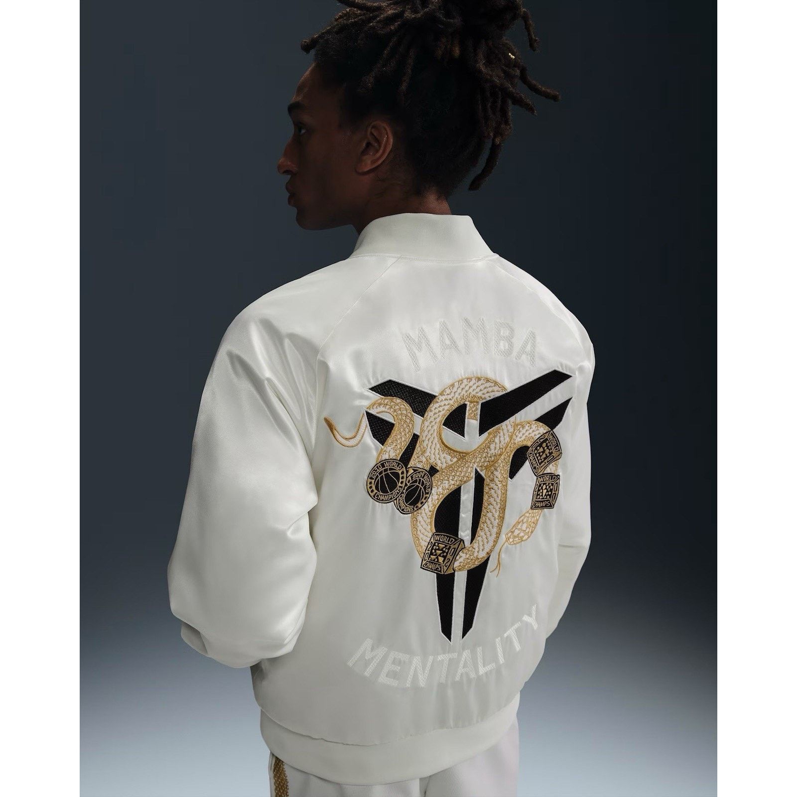 Nike Nike Kobe Year of Mamba THERMA-FIT Insulated Jacket Sail Size US L / EU 52-54 / 3 - 3 Thumbnail