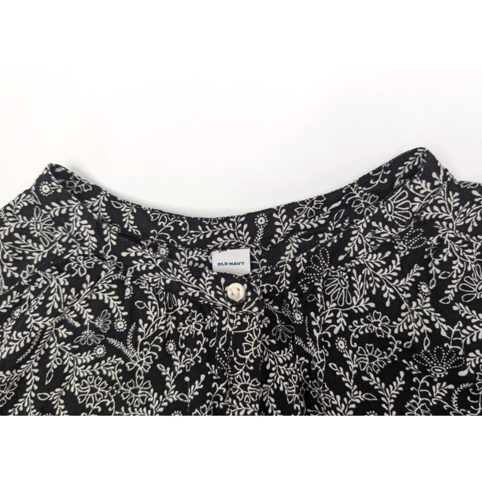 Old Navy Old Navy Button Blouse Women's S Black White Floral Oversized Band Collar Crew Neck Shirt Tunic Fashion Size S / US 4 / IT 40 - 6 Thumbnail
