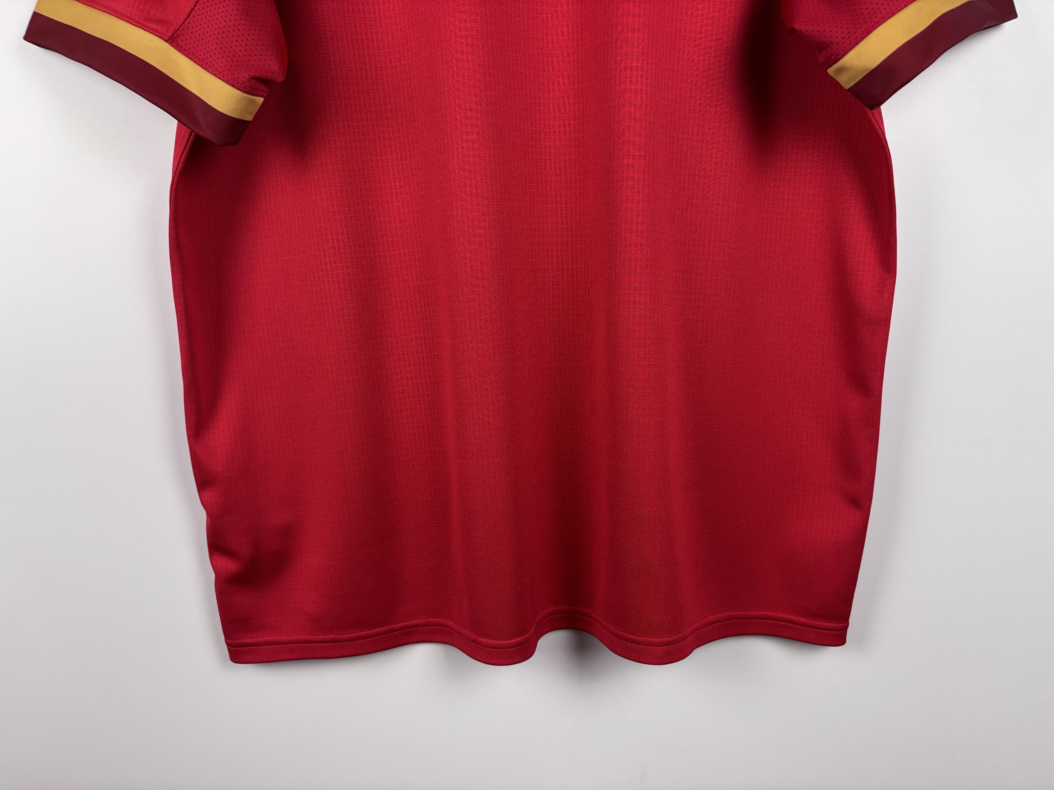 Under Armour Wales Rugby Union 2015-16 Shirt Under Armour Jersey XXL Size US XXL / EU 58 / 5 - 9 Thumbnail
