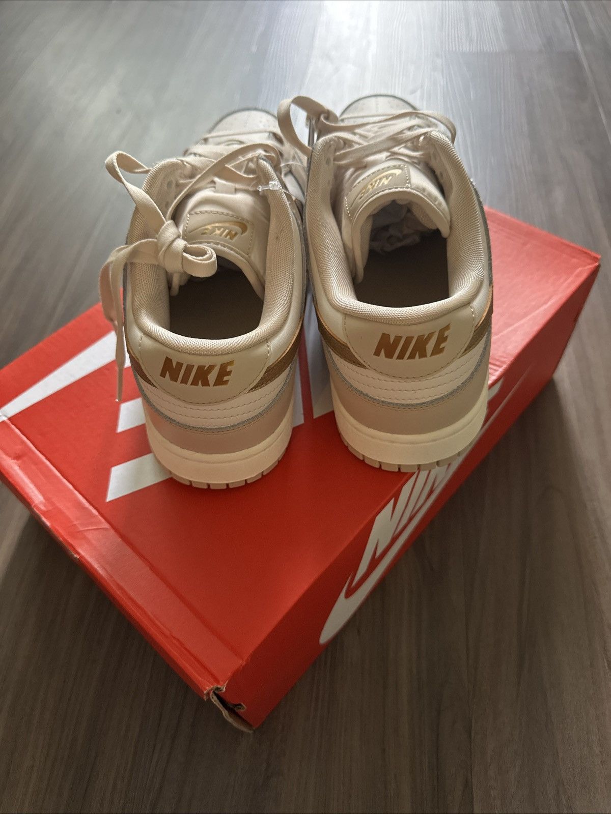 Nike Nike Dunk Low Phantom Metallic Gold W Size 11.5 / M 10 Size US 11.5 / IT 41.5 - 4 Thumbnail