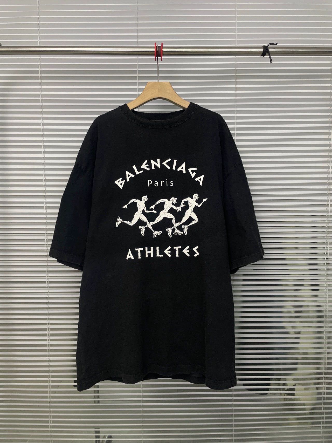 Balenciaga Balenciaga Marathon Letter Logo Short Sleeve Size US S / EU 44-46 / 1 - 1 Thumbnail
