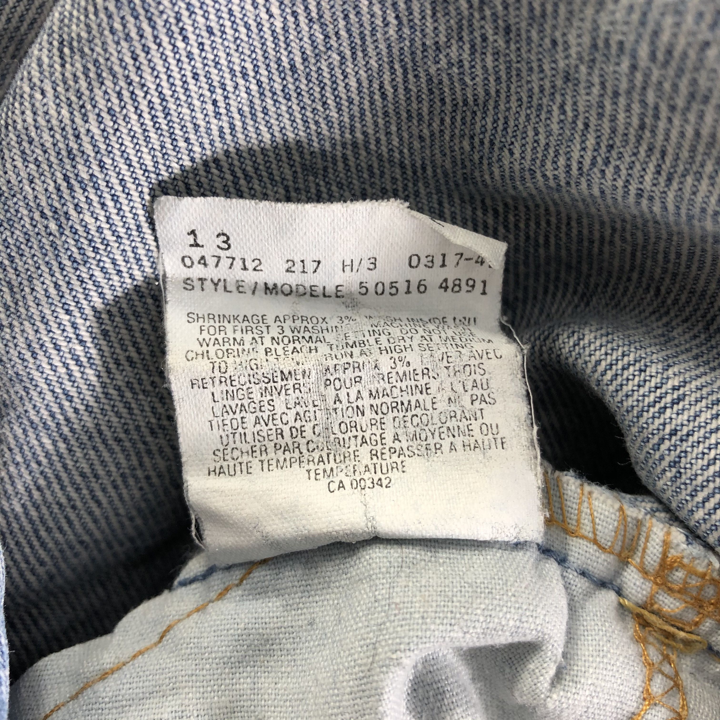 Levi's Vintage Blue Wash Levis 516 Jeans-J4183 Size US 35 - 12 Thumbnail