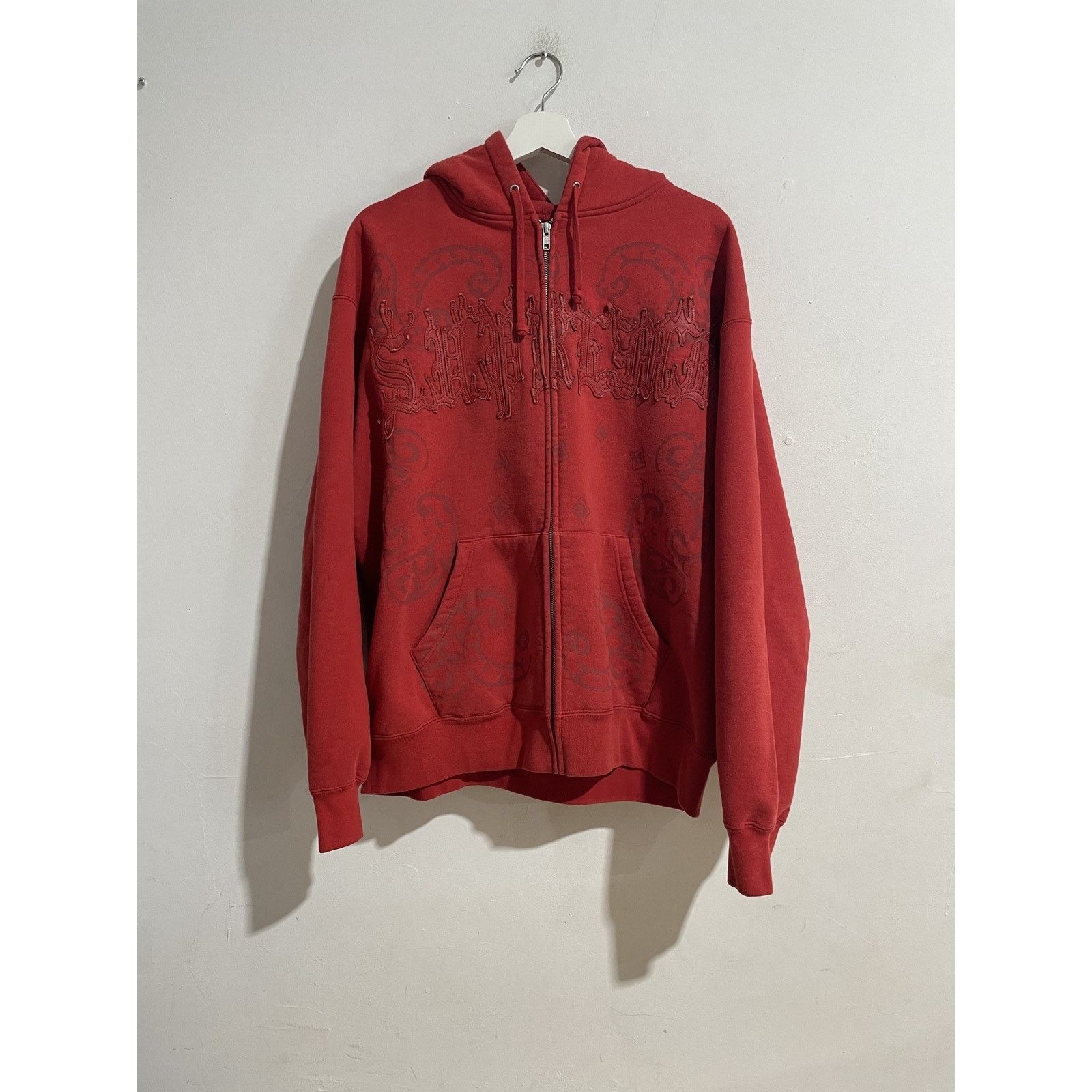 Supreme SUPREME LEATHER APPLIQUE RED ZIP UP SS25 LARGE PREOWNED Size US L / EU 52-54 / 3 - 1 Thumbnail