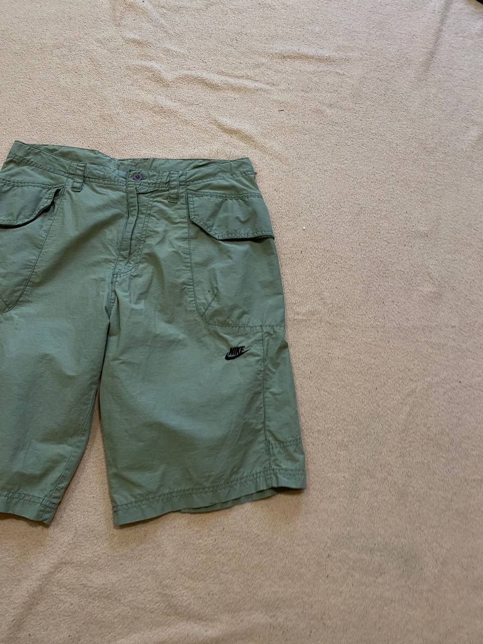 Nike Y2K logo shorts Nike Vintage Size US 32 / EU 48 - 7 Thumbnail