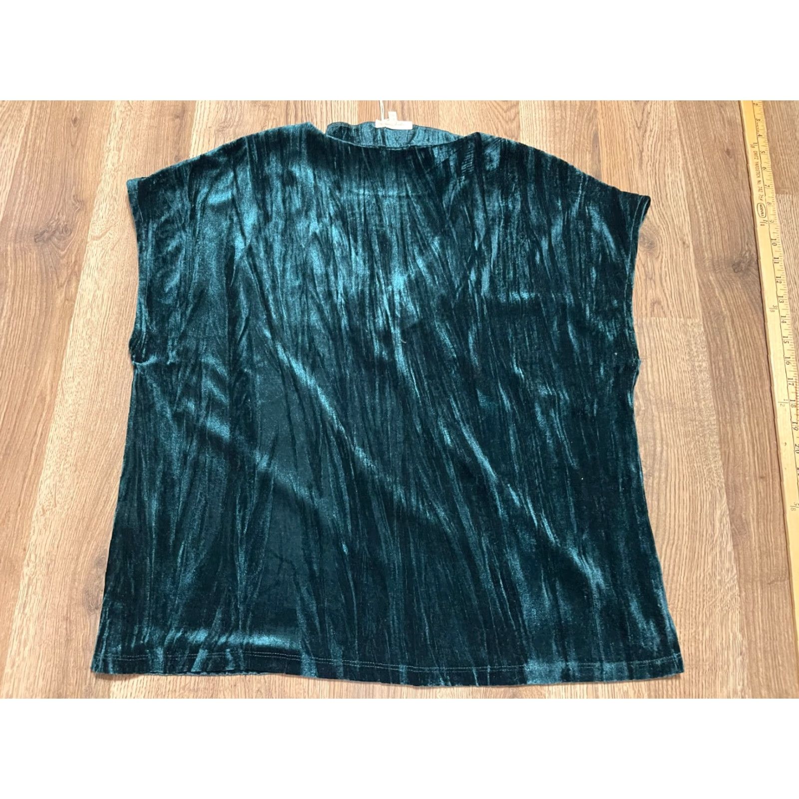 Velvet Mystree Blouse Women L Green Velvet Short Sleeve V-Neck Casual Basic Modern Size L / US 10 / IT 46 - 2 Thumbnail