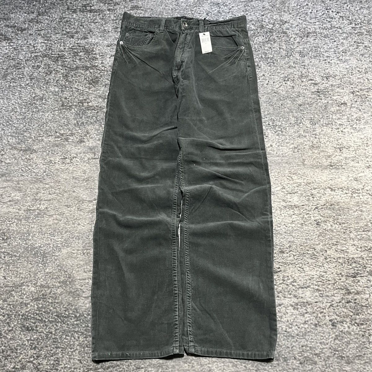 Billabong Vintage Y2K Billabong Corduroy Baggy Wide Leg Skater Jeans Size US 34 / EU 50 - 2 Thumbnail