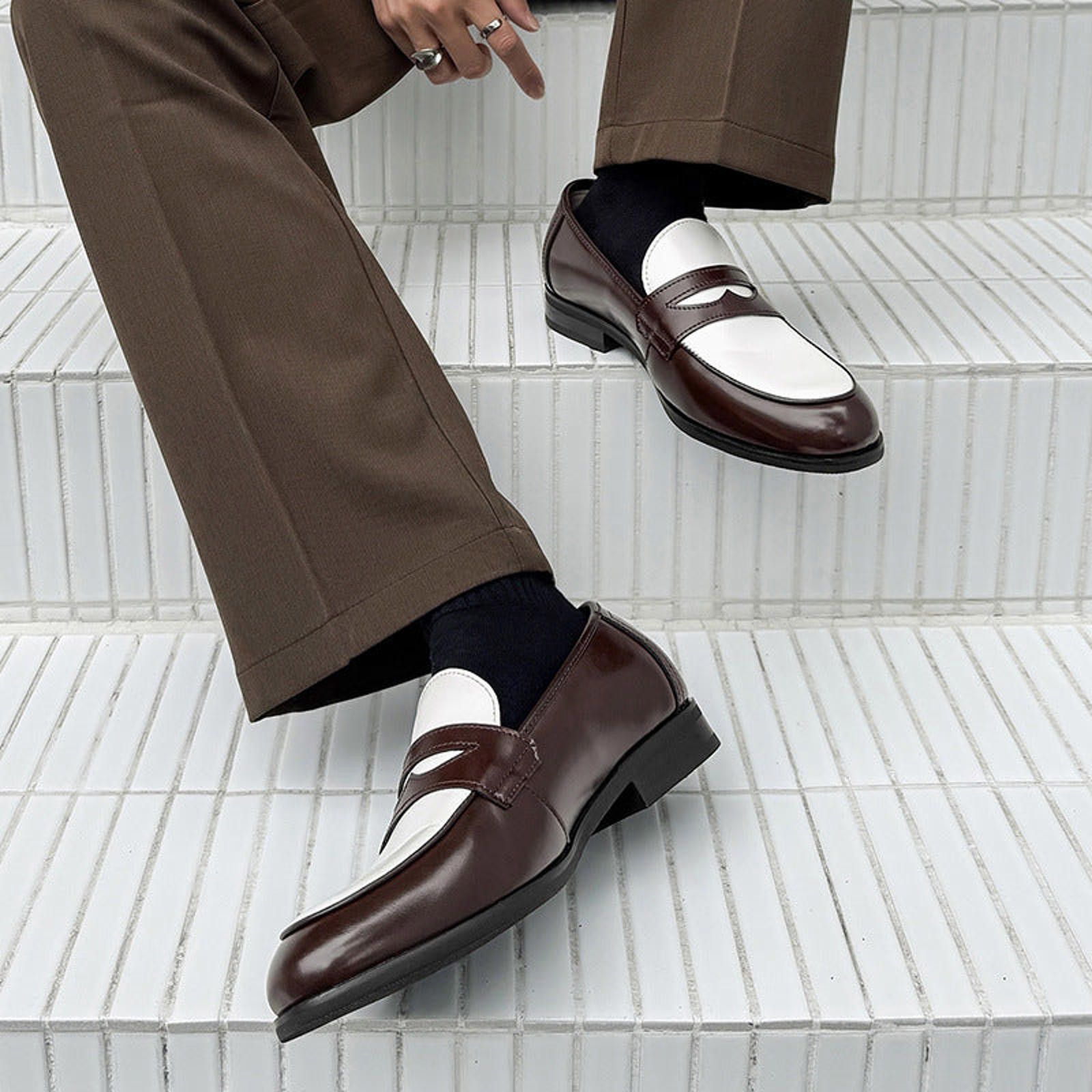 Leather Two-Tone Contrast Leather Loafer | British Slip-On Size US 8 / EU 41 - 4 Thumbnail