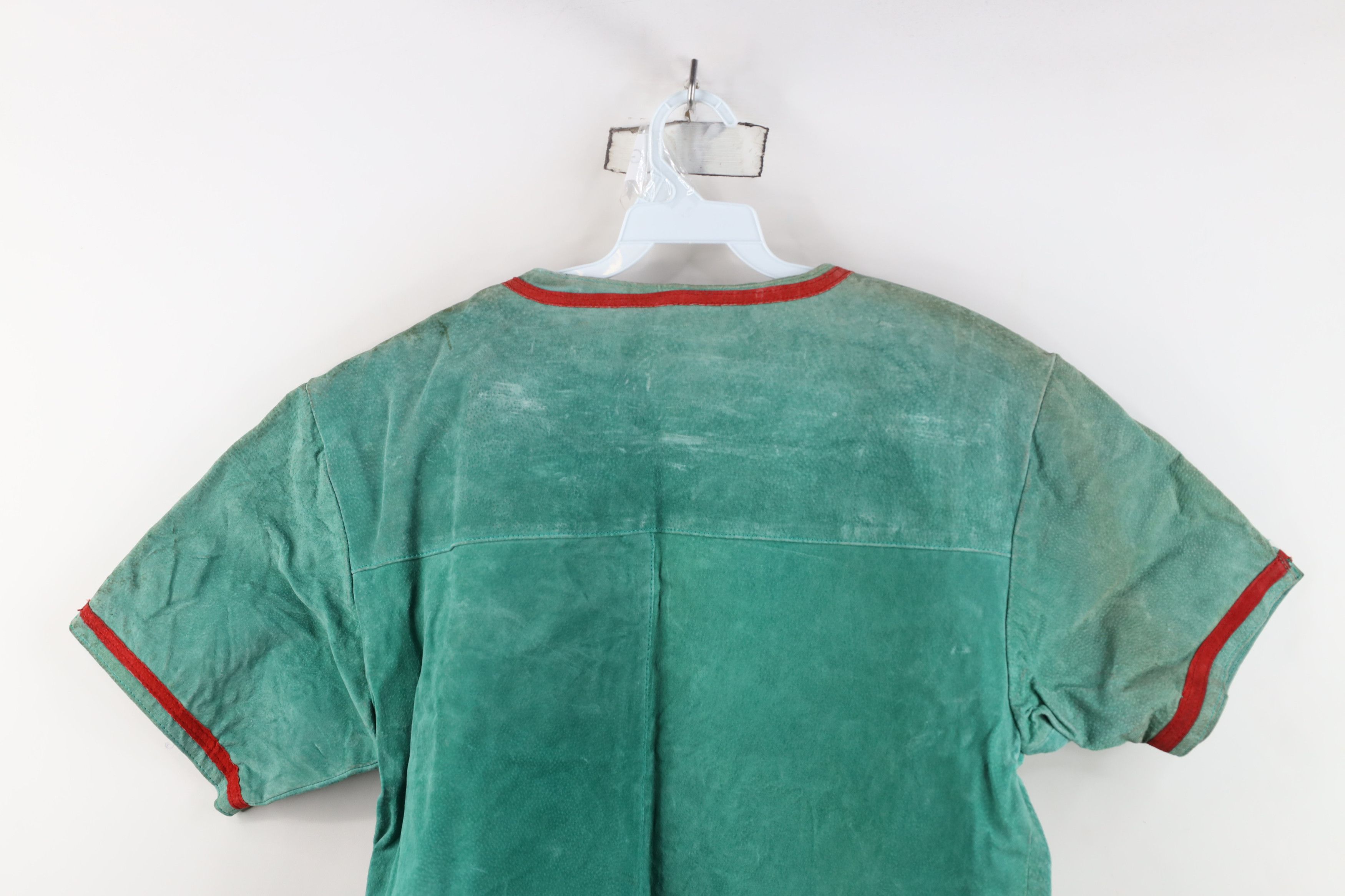 Vintage Deadstock Vintage 90s Streetwear Leather Henley Shirt Green Size US M / EU 48-50 / 2 - 15 Thumbnail