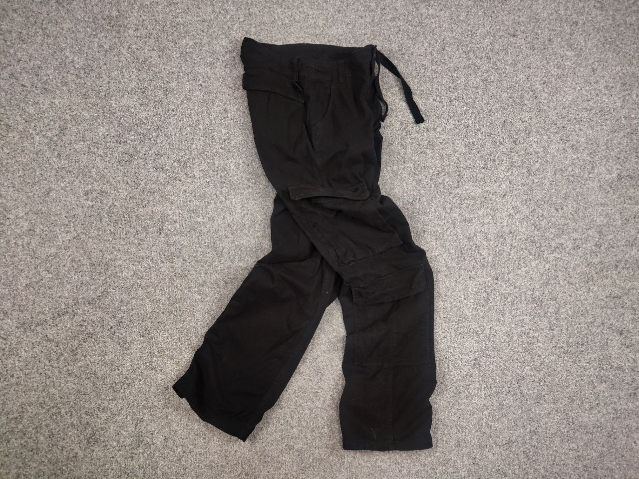 Japanese Brand Vintage Japanese Black Baggy Cargo Trouser Pants Y2K Style Size US 30 / EU 46 - 10 Thumbnail