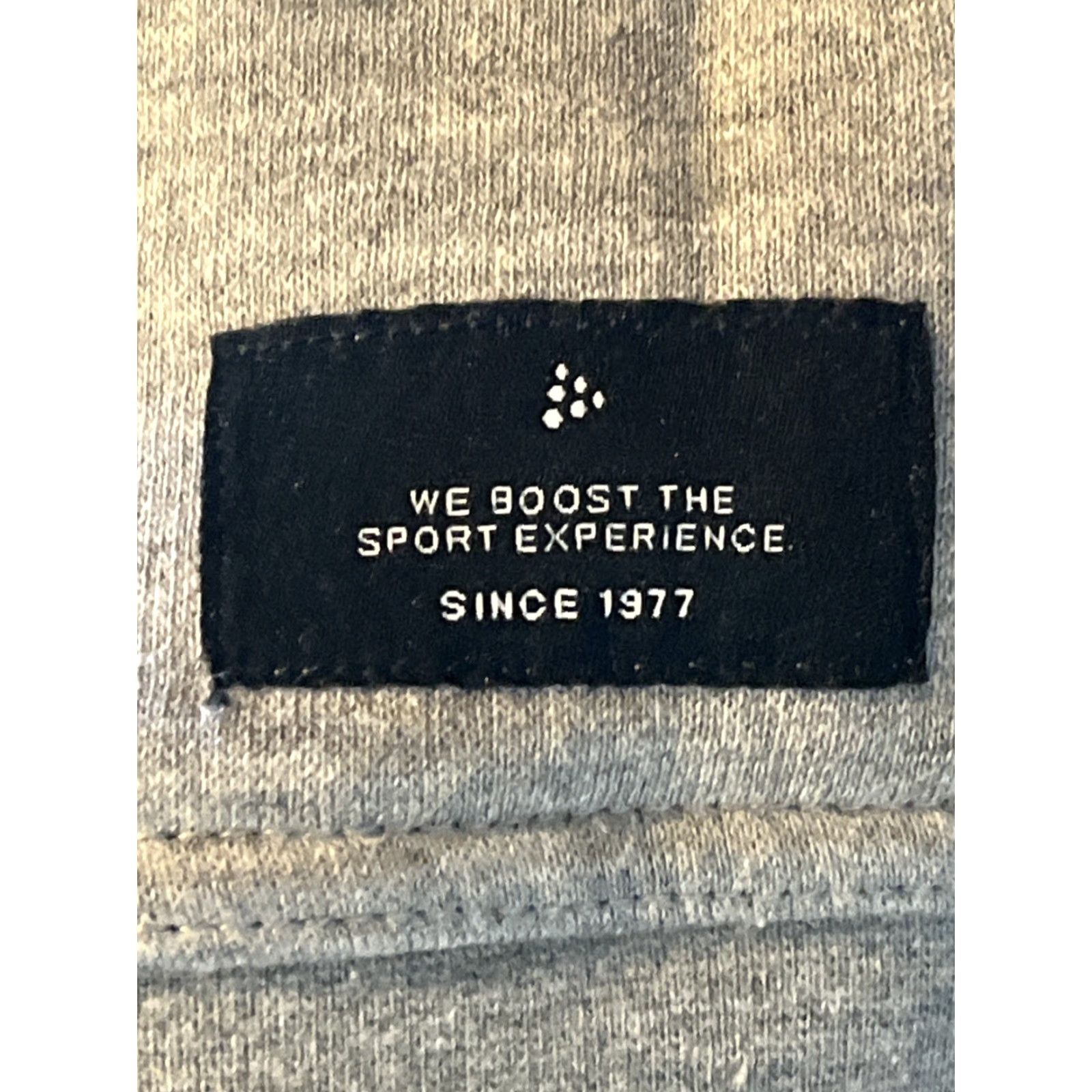 Vintage CRAFT Hoodie Women's XS Gray Black Skull Crossbones Pullover Hooded Pockets New XS Activewear Sweatshirt Girls Ladies Size XS / US 0-2 / IT 36-38 - 7 Thumbnail
