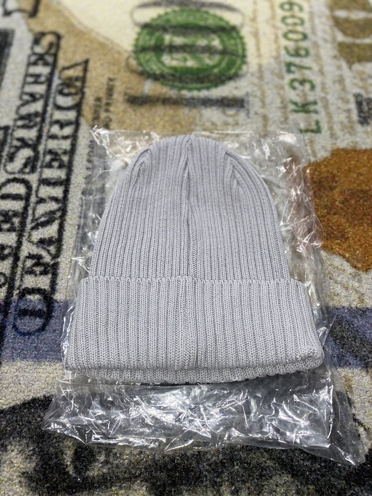【新品】 Supreme 23SS Overdyed Beanie 灰 Supreme Supreme Overdyed Beanie Grey (2023) | Grailed