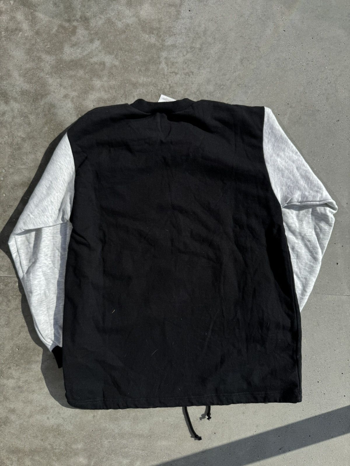 Southpole × Vintage × Warner Bros *VINTAGE* Bunny Bugs longsleeve Size US S / EU 44-46 / 1 - 6 Thumbnail