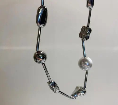 Jewelry Silver Geometric Pearl Accent Necklace, Modern Jewelry Size ONE SIZE - 4 Thumbnail