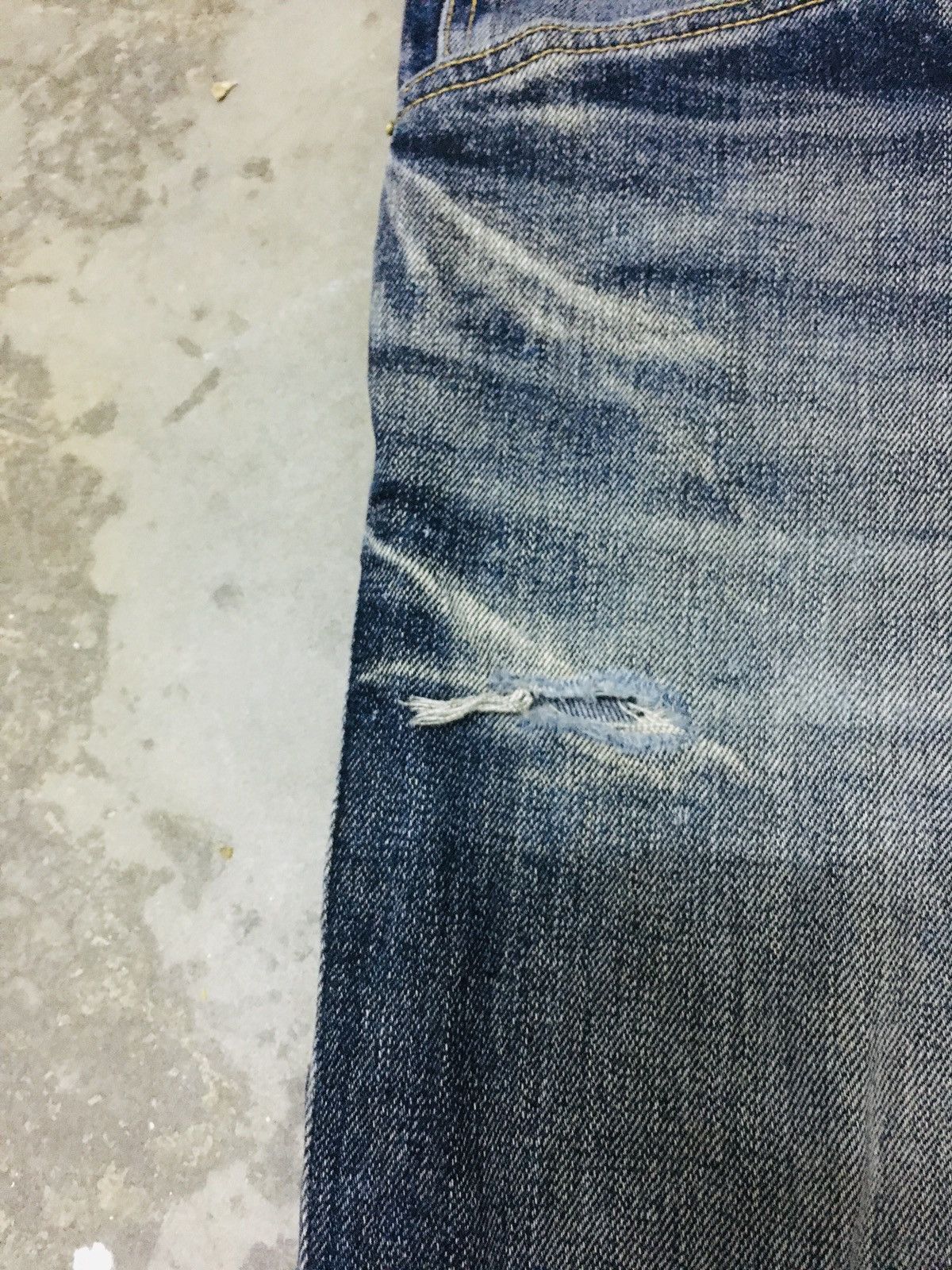 Michel Klein Michel Klein Homme Distressed Jeans (15) Size US 34 / EU 50 - 6 Thumbnail