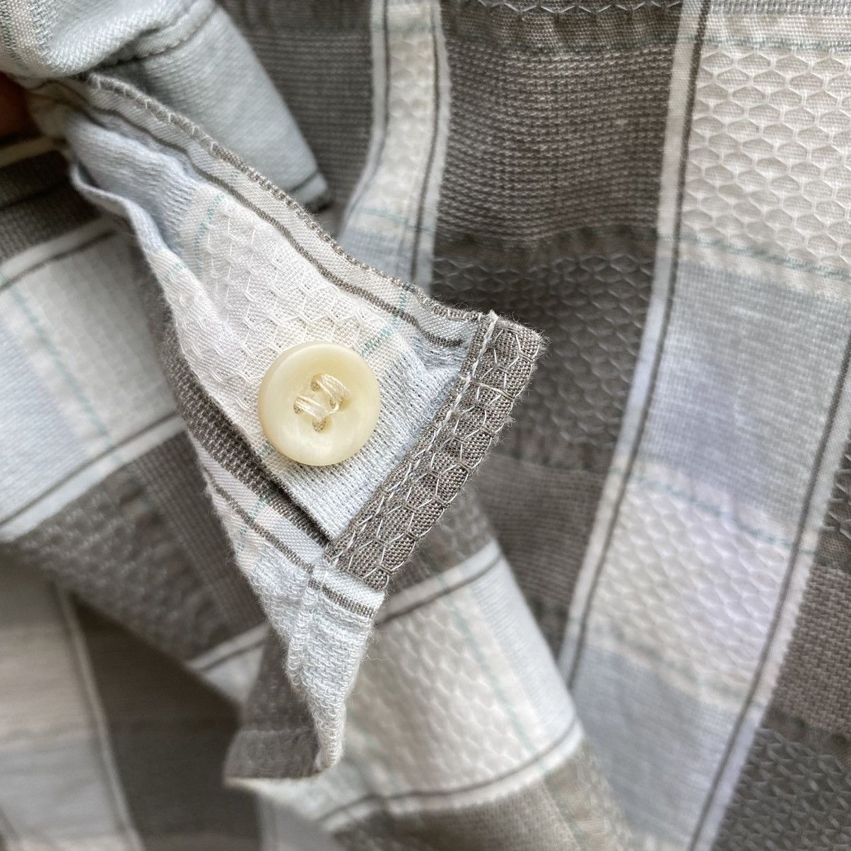 Armani ARMANI JEANS Sleeveless Check Shirt Size M / US 6-8 / IT 42-44 - 14 Thumbnail
