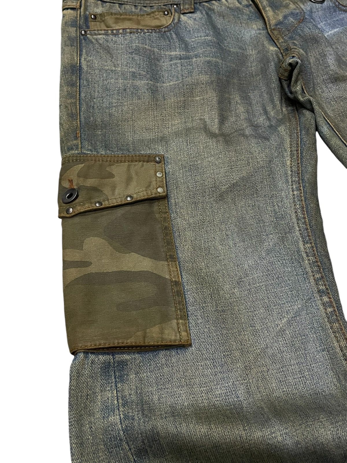 HIDEAWAYS × If Six Was Nine × In The Attic Hideaways Japan Muddy Dirty Double Waist Flared Cargo Jeans Size US 32 / EU 48 - 14 Thumbnail
