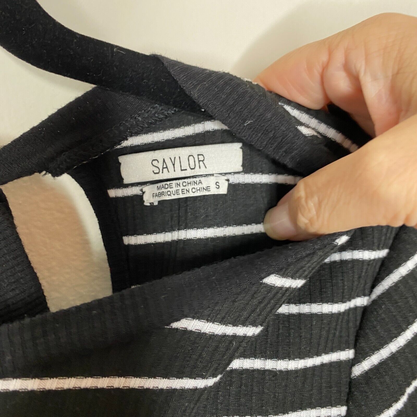 Saylor Saylor Black & White Stripe Long Sleeve Keyhole Tie Dress S Size S / US 4 / IT 40 - 7 Thumbnail