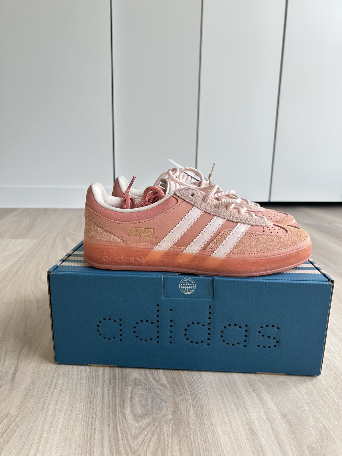 Adidas BAD BUNNY GAZELLE INDOOR Shoes Size US 9.5 / EU 42-43 - 1 Thumbnail