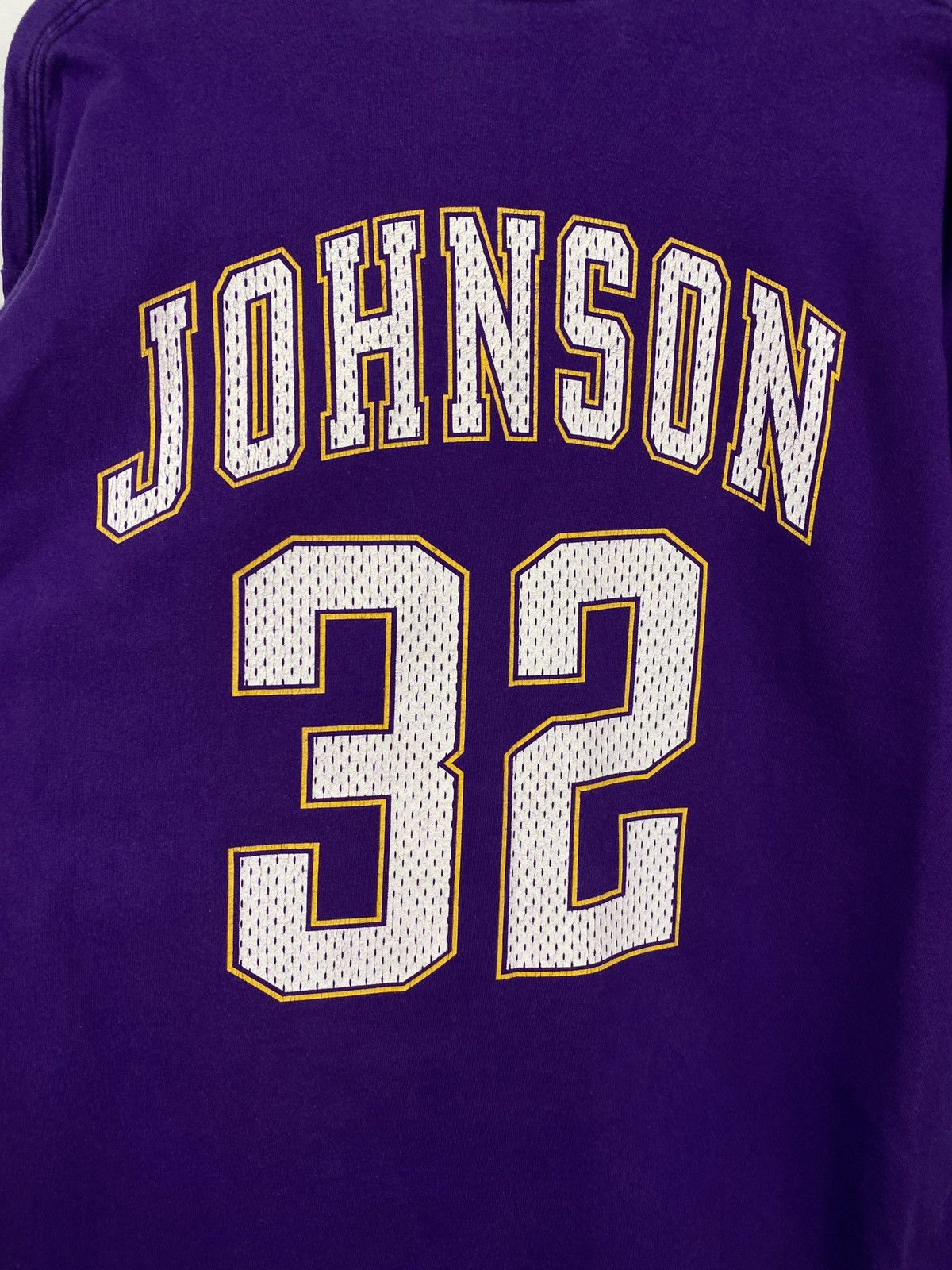 NBA × Salem Sportswear × Vintage 🇺🇸 Vintage 90s Magic Johnson Los Angeles Lakers T-Shirt Retro Size US XL / EU 56 / 4 - 12 Thumbnail
