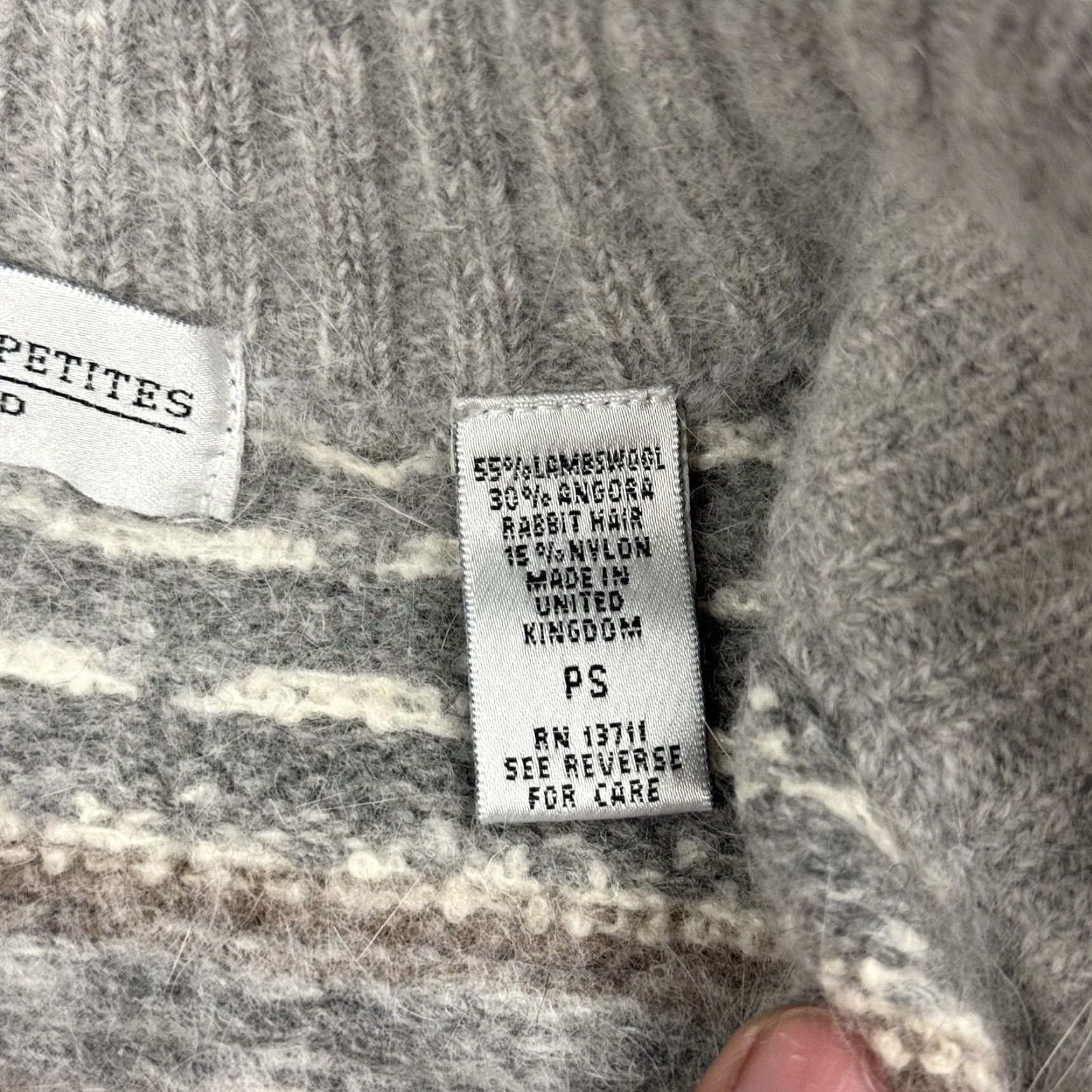 Vintage VINTAGE Valerie Stevens Petites Fair Isle Cardigan Sweater Full Zip High Neck Size PS Gray Soft Cozy Womens Size S / US 4 / IT 40 - 6 Thumbnail