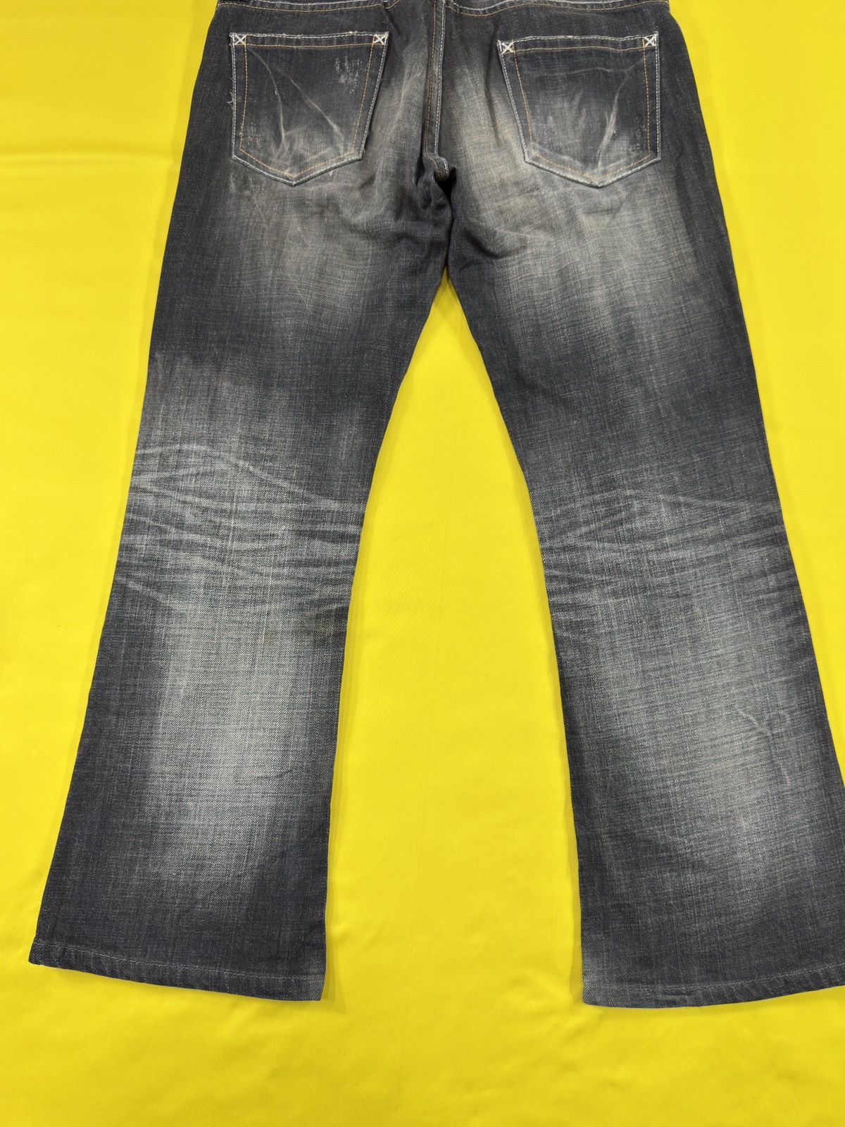 Japanese Brand Tornado mart style VAROSH distressed flare jeans Size US 33 - 14 Thumbnail