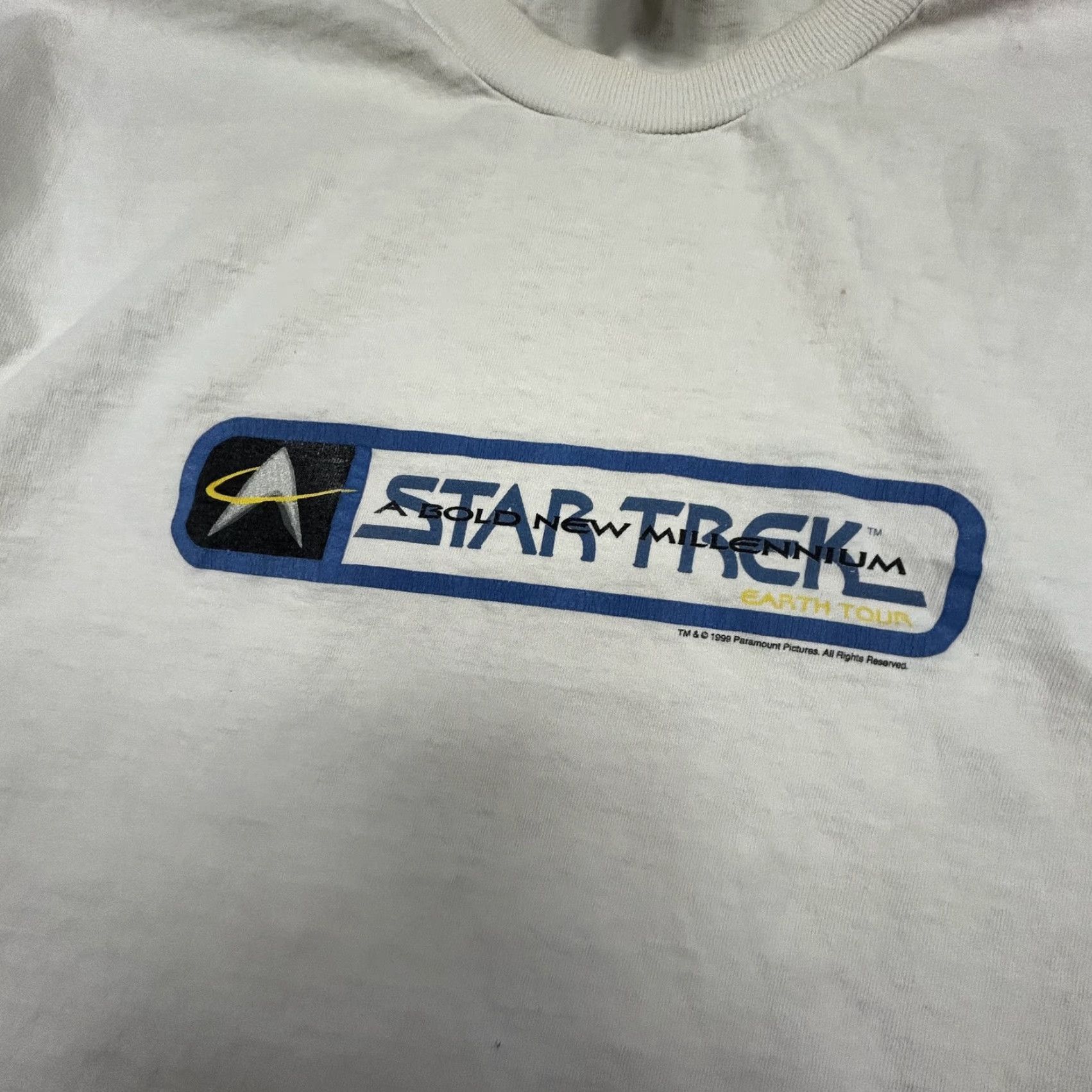 Delta VINTAGE Star Trek Shirt Mens L White Graphic 1999 Millennium Earth Tour Delta Pro Weight Crew Neck Short Sleeve Size US L / EU 52-54 / 3 - 5 Thumbnail