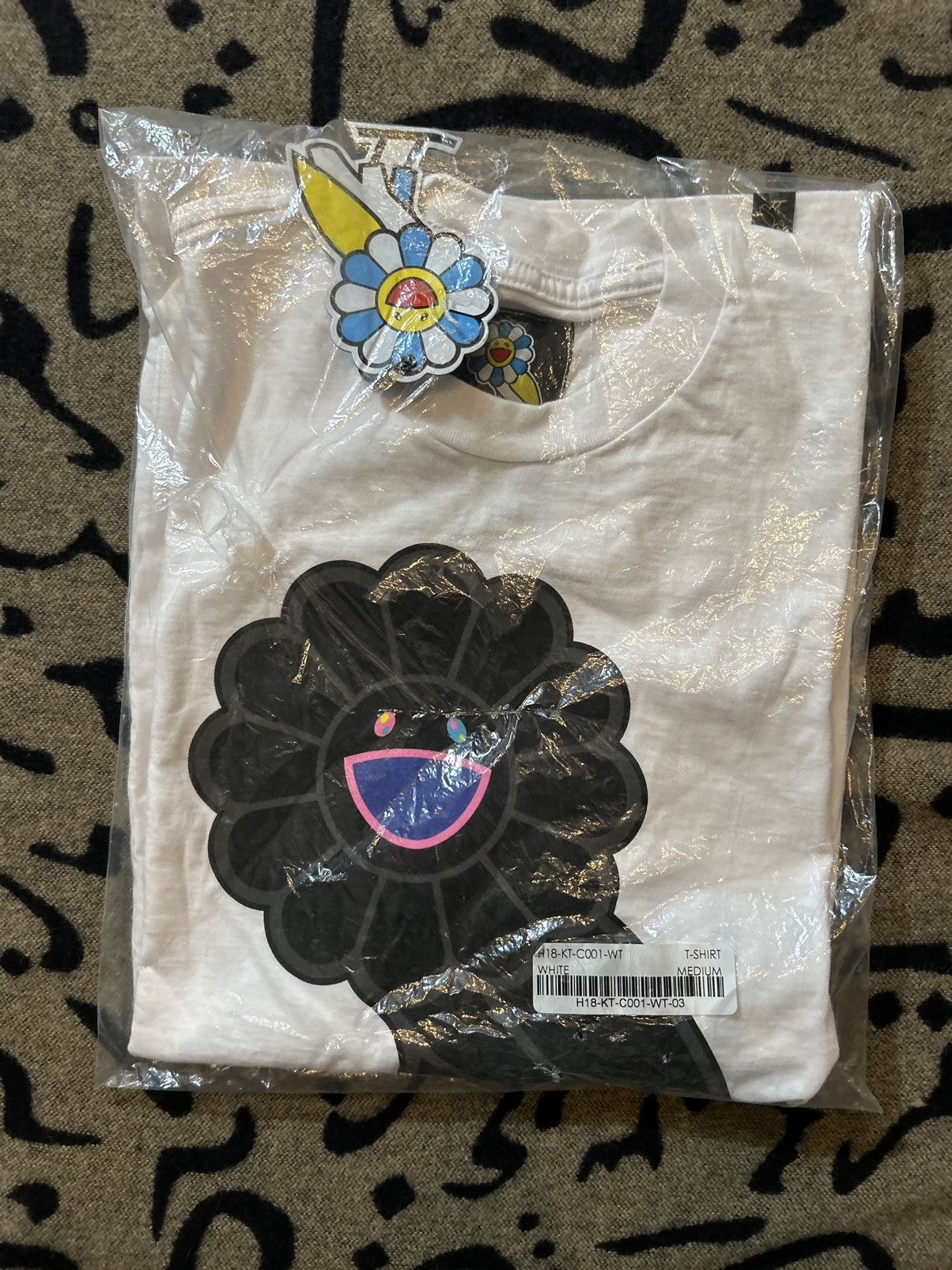 October's Very Own × Takashi Murakami 2018 Takashi Murakami Owl Tshirt Size US M / EU 48-50 / 2 - 1 Thumbnail