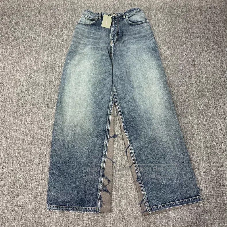 Balenciaga Balenciaga size S Blue Denim Sweatpants with Denim Patch Size US 27 - 1 Thumbnail