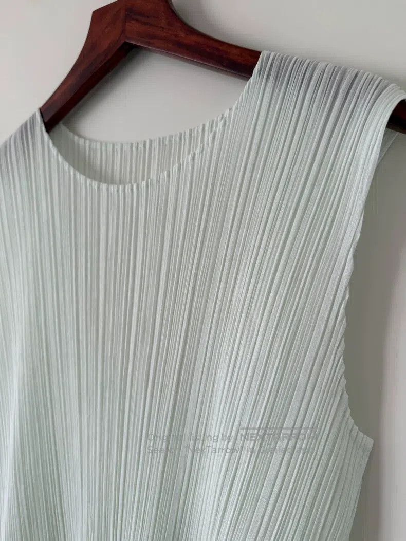 Issey Miyake Issey Miyake Light Mint Green Dress Size L / US 10 / IT 46 - 3 Thumbnail