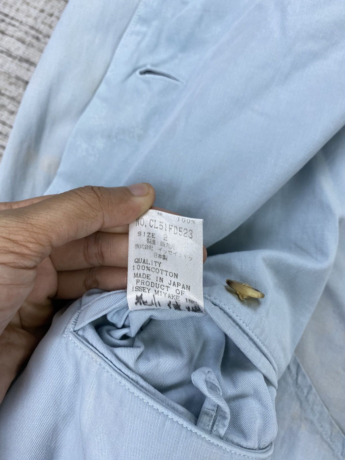 Issey Miyake Vtg Issey Miyake Double Button Light Blue Faded Coat Jacket Size US M / EU 48-50 / 2 - 14 Thumbnail