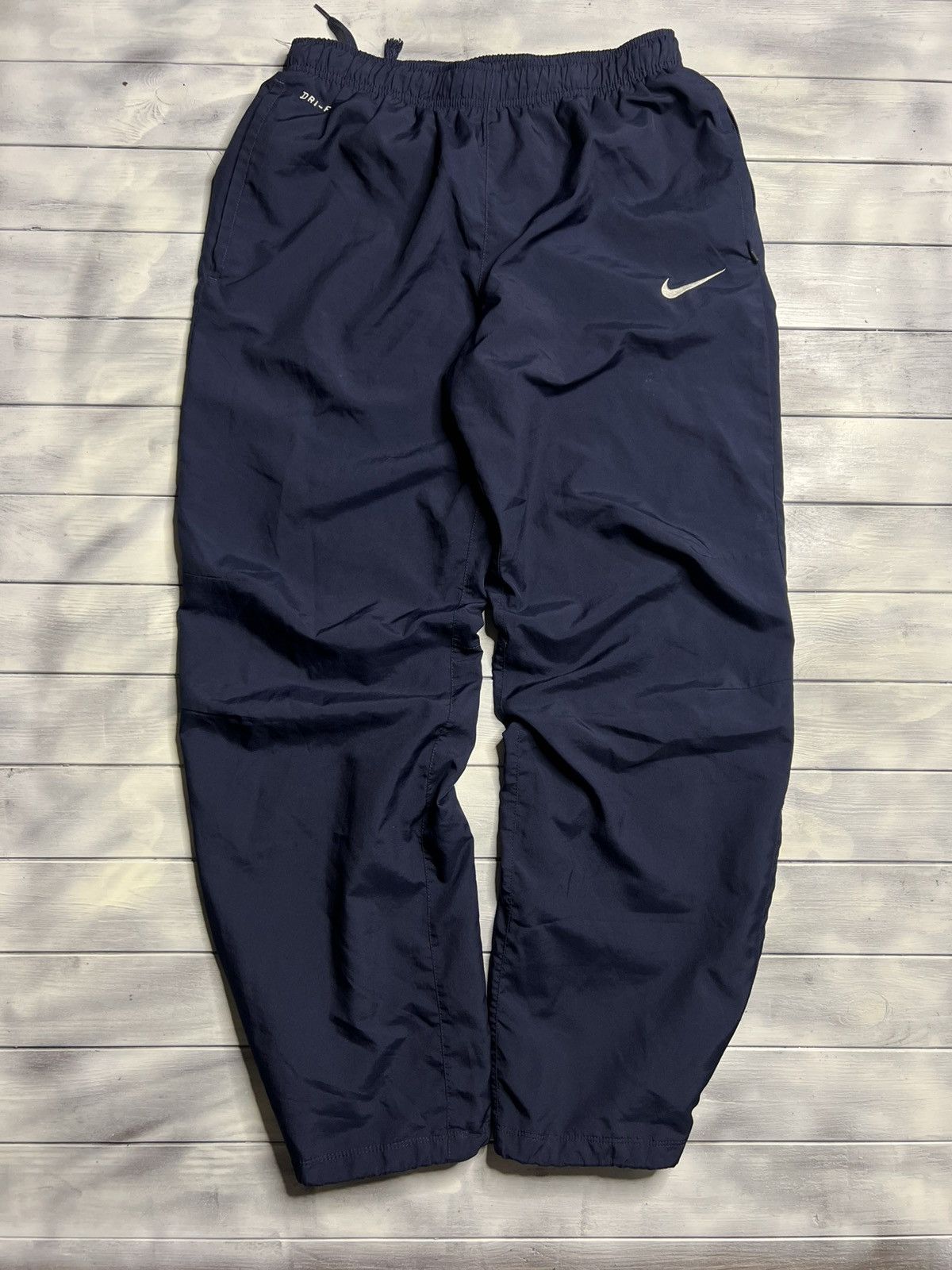 Nike Pants Nike Dri Fit Streetwear Small Swoosh Drill Size M Size US 32 / EU 48 - 1 Thumbnail