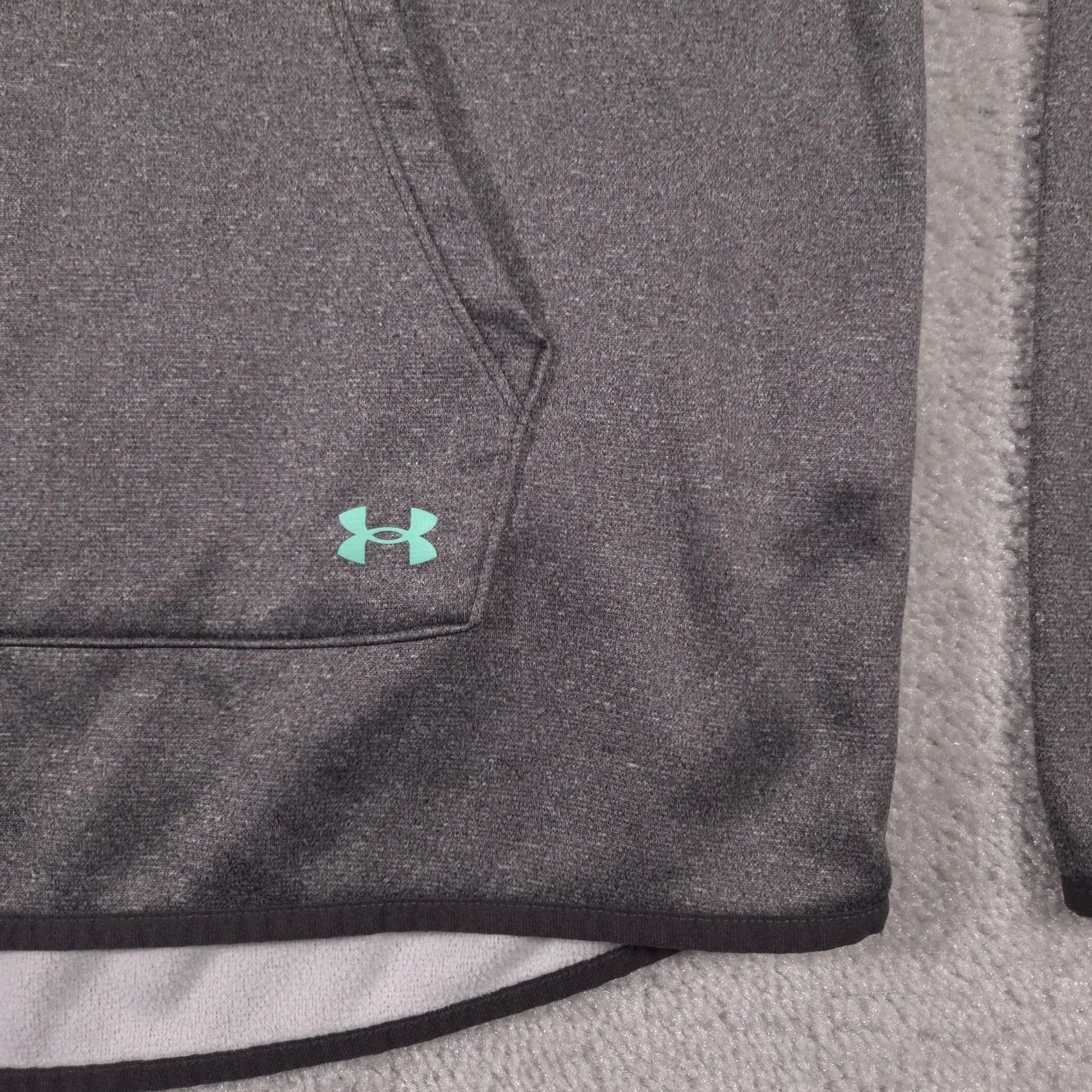 Under Armour Under Armour Hoodie Womens Small Gray Loose Fit Pullover Script Logo Pocket Hoodie Women Small Gray Loose Fit Script Logo Pocket Size S / US 4 / IT 40 - 4 Thumbnail